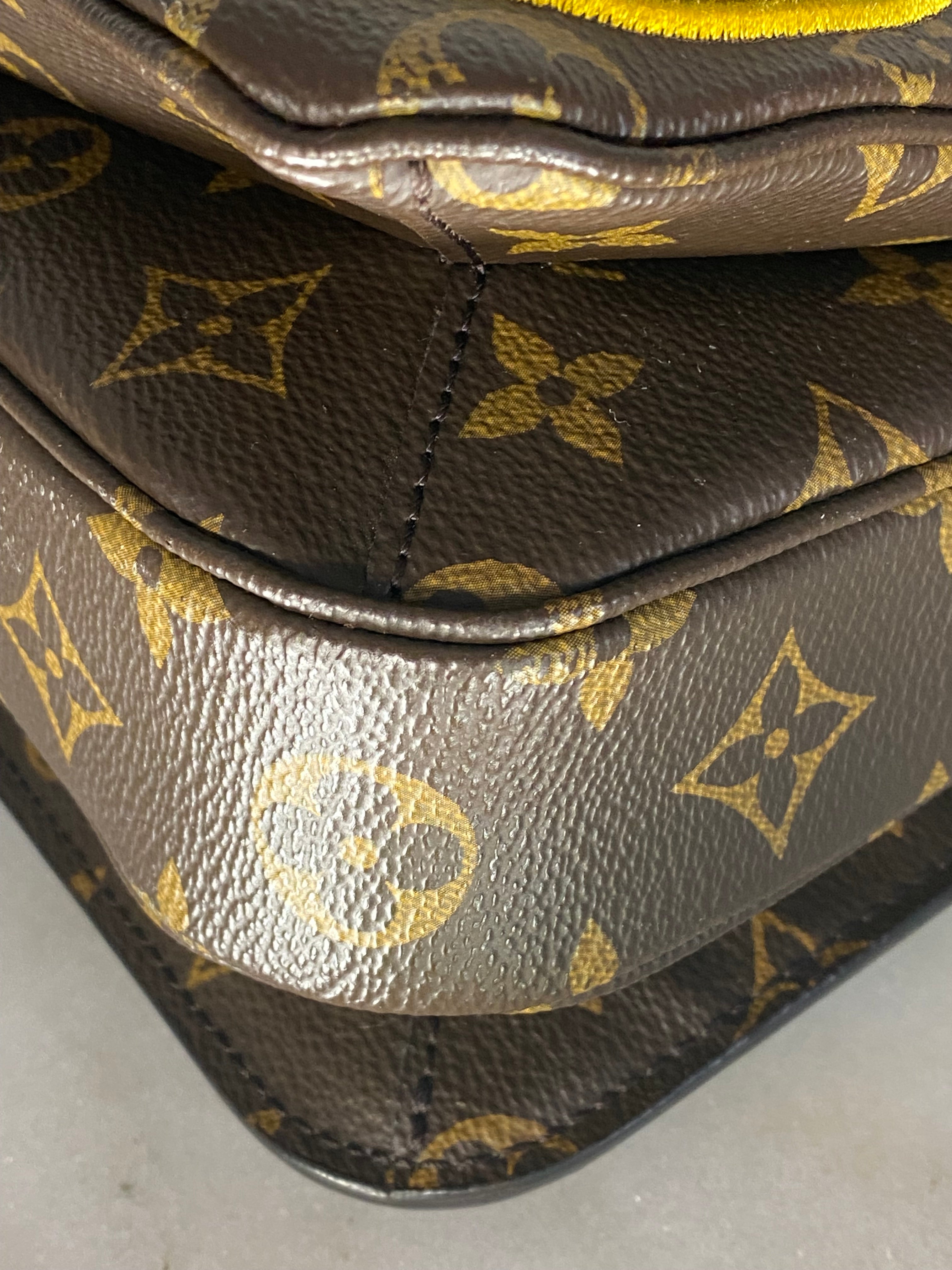 Louis Vuitton Monogram Logos Crossbody Pochette Metis Bag-handbag-Louis Vuitton-The Closet Egypt