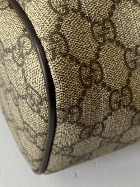 Gucci Bicolor GG Supreme Toiletry Pouch-Pouch-Gucci-The Closet Egypt