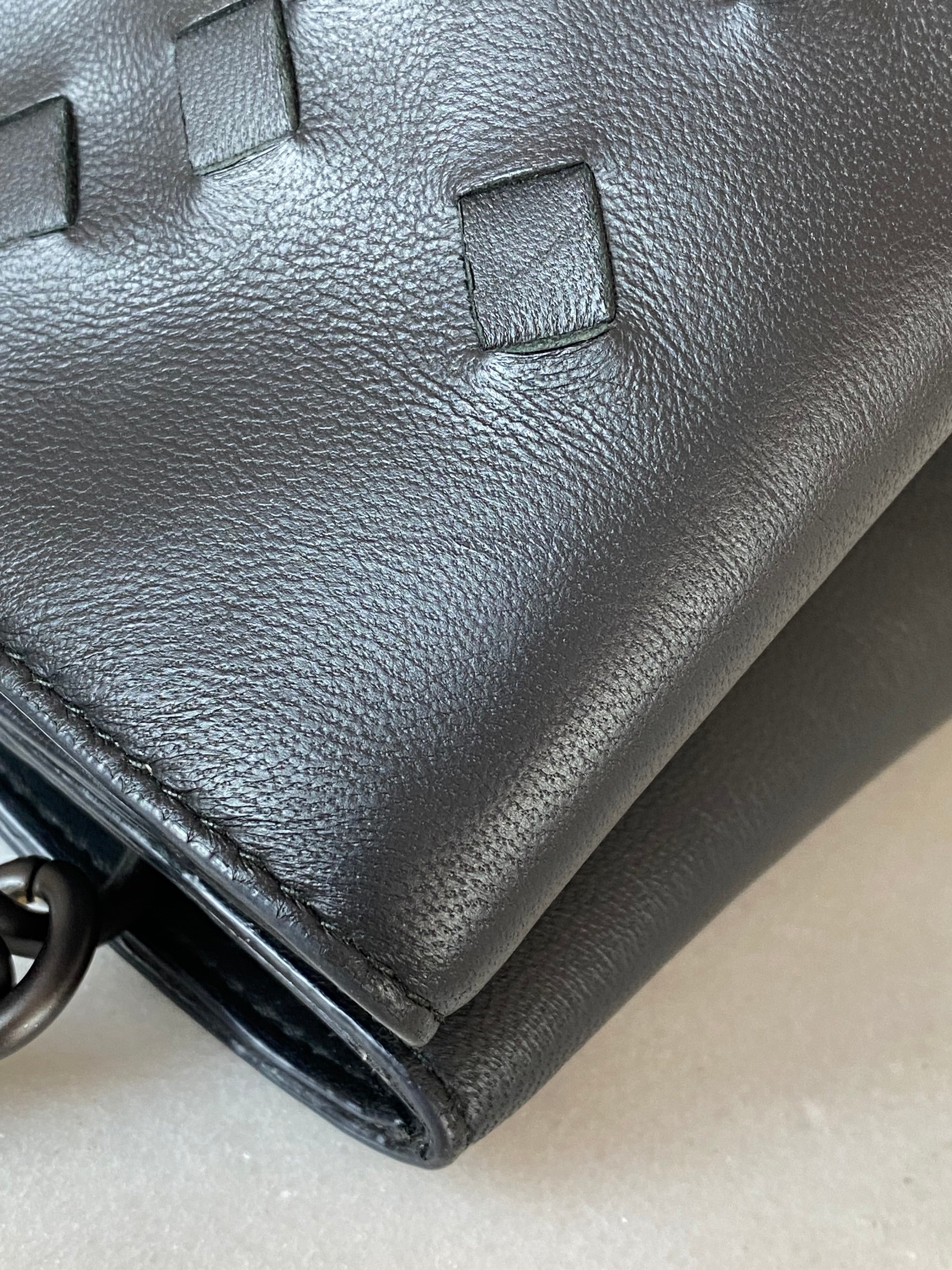 Bottega Veneta Black Napoli Tote Bag W/ Strap-handbag-Bottega Veneta-The Closet Egypt