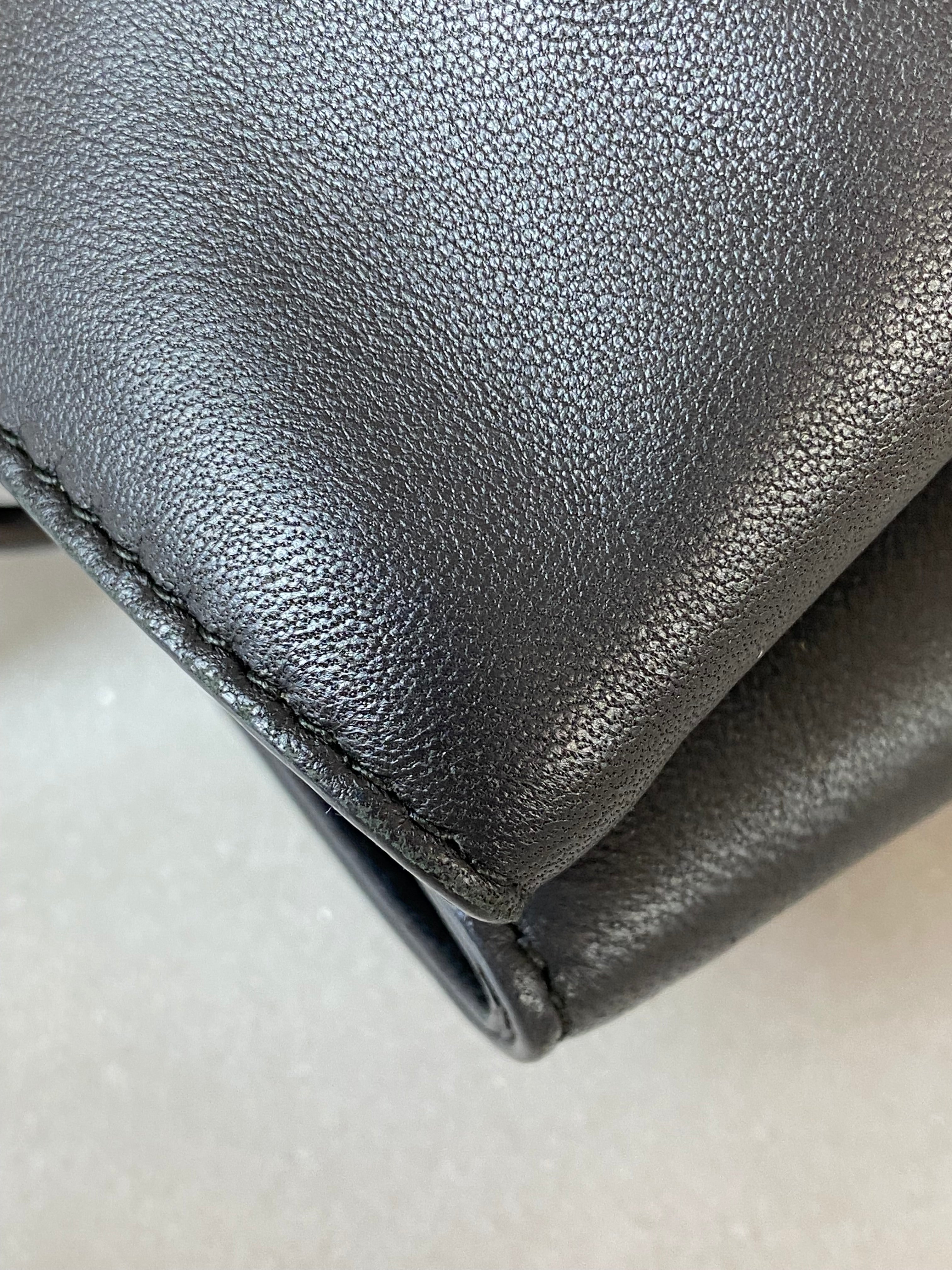 Bottega Veneta Black Napoli Tote Bag W/ Strap-handbag-Bottega Veneta-The Closet Egypt
