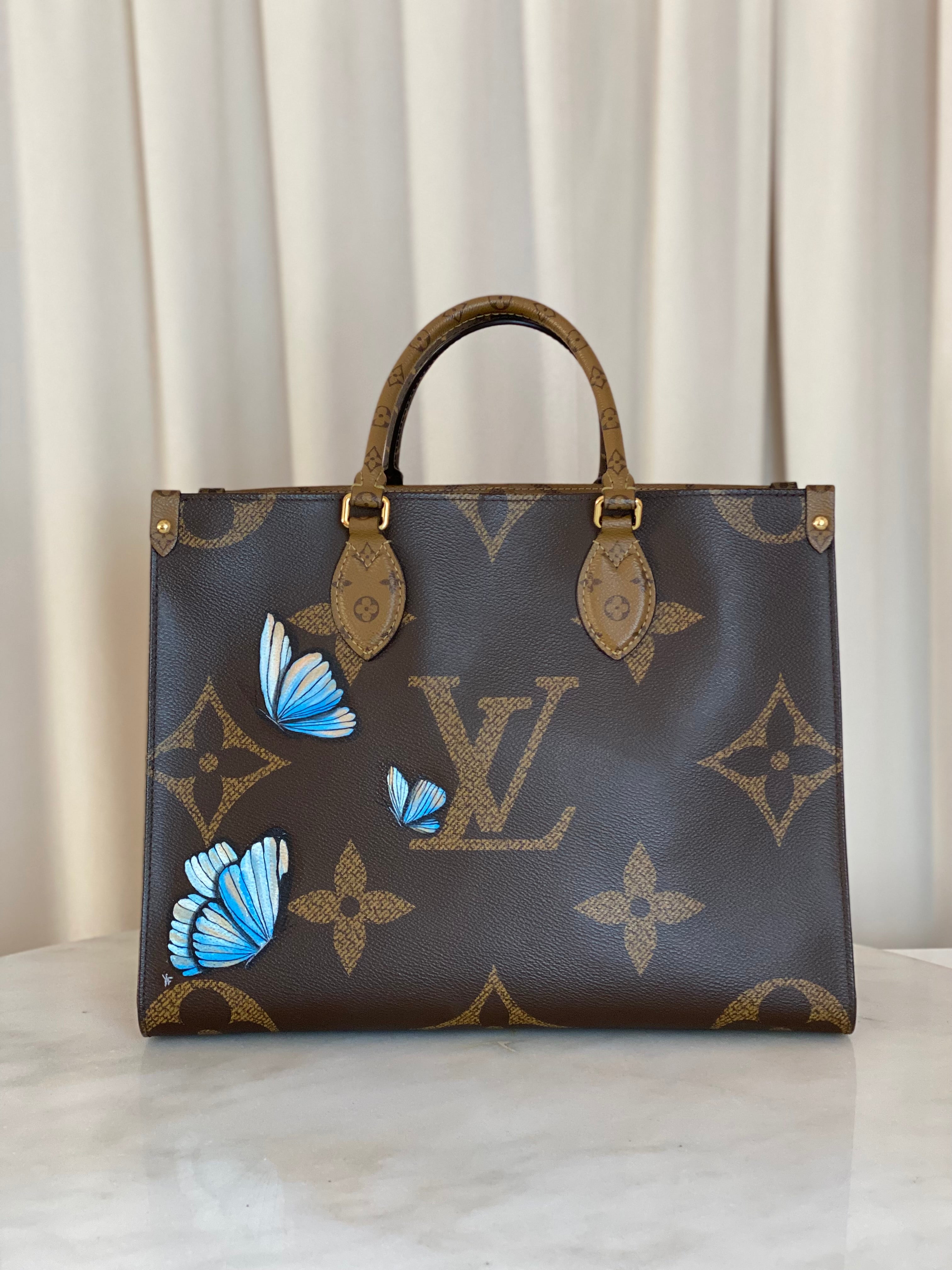 Louis Vuitton monogram on the go mm bag-handbag-Louis Vuitton-The Closet Egypt