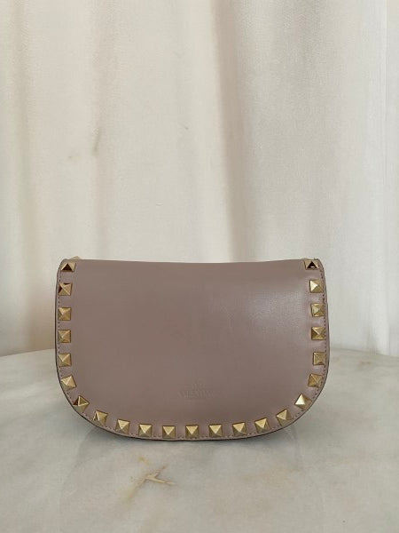 Valentino Nude Rockstud Crossbody Bag W/ Chain-handbag-Valentino-The Closet Egypt