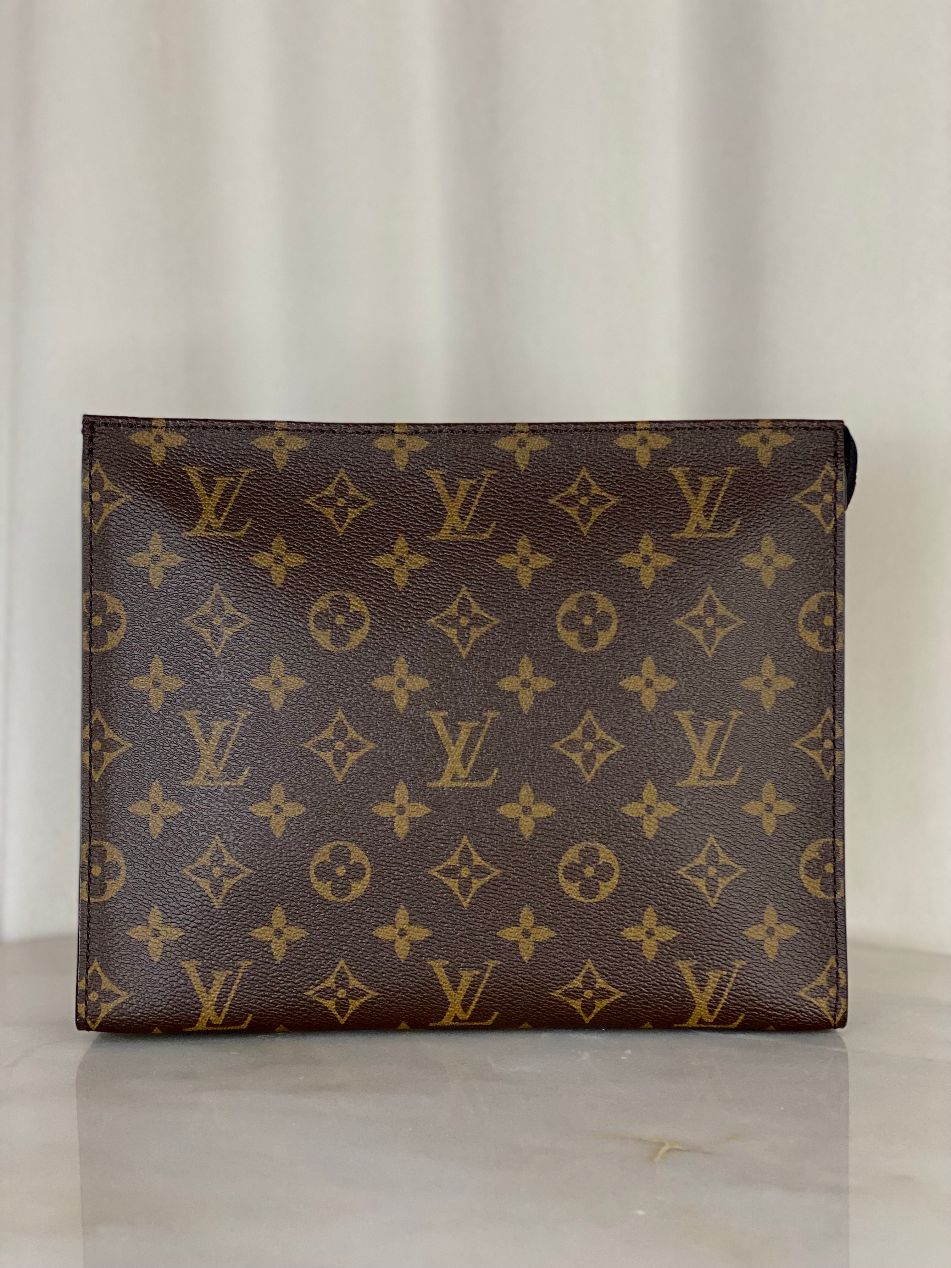 Louis Vuitton Monogram Zip Clutch-Clutch-Louis Vuitton-The Closet Egypt