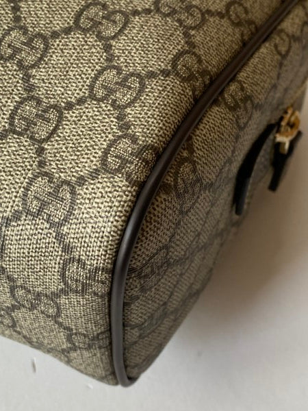 Gucci Bicolor GG Supreme Toiletry Pouch-Pouch-Gucci-The Closet Egypt