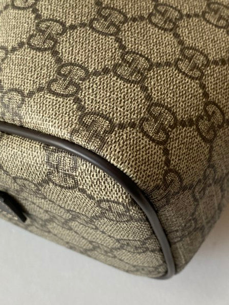Gucci Bicolor GG Supreme Toiletry Pouch-Pouch-Gucci-The Closet Egypt