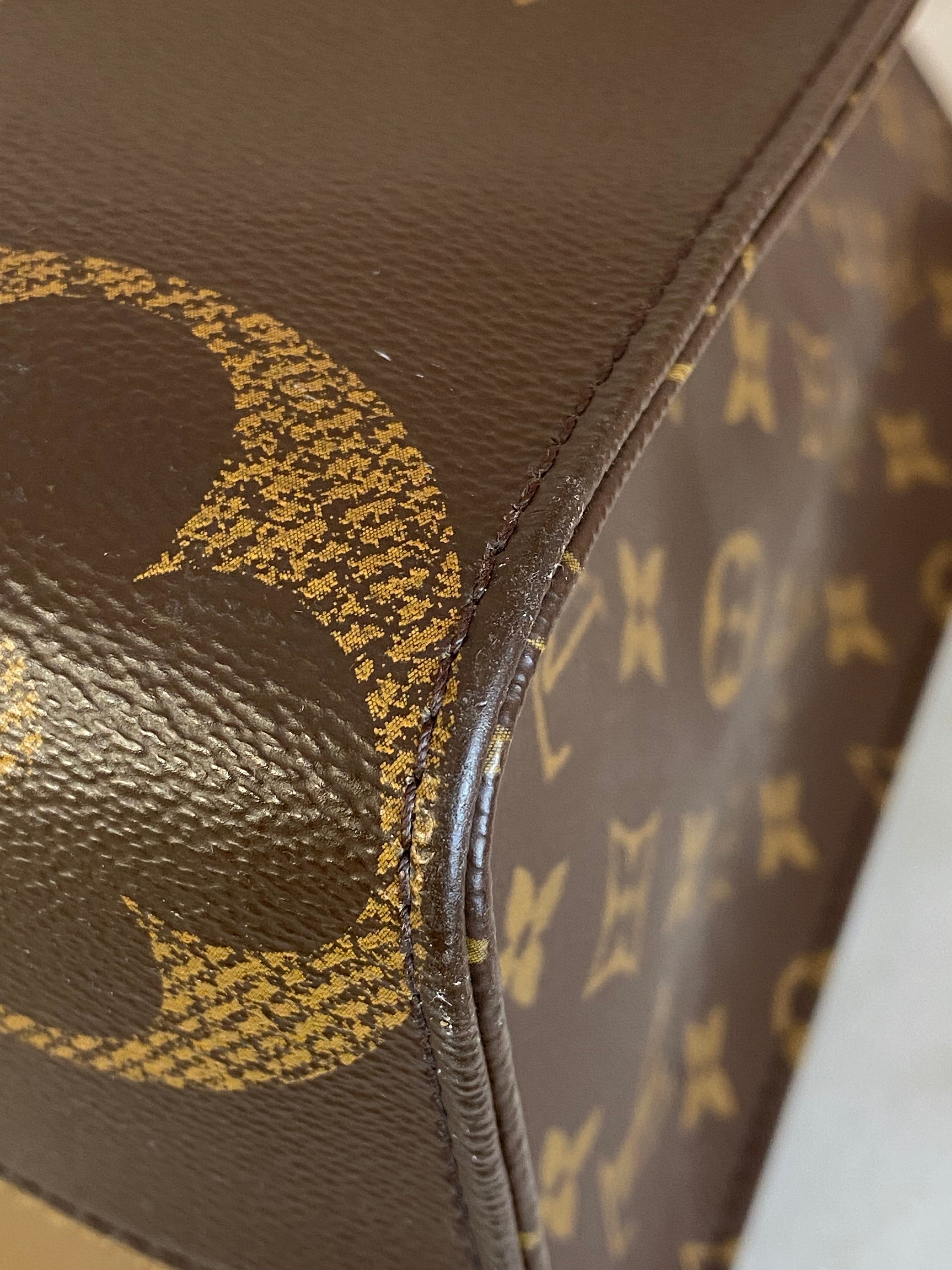 Louis Vuitton monogram on the go mm bag-handbag-Louis Vuitton-The Closet Egypt