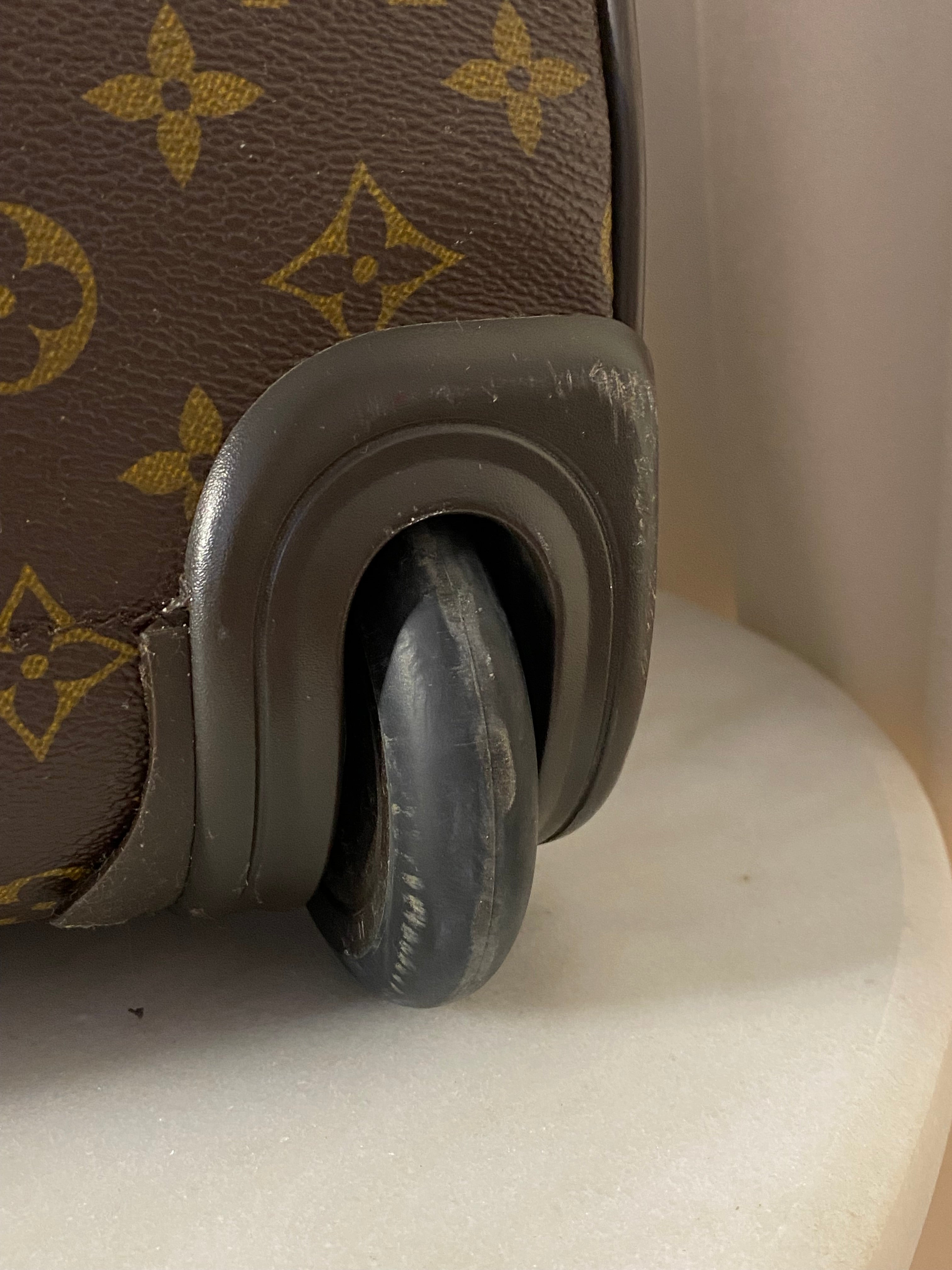 Louis Vuitton Monogram Rolling Eole 60 Duffle Travel Bag