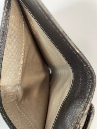Burberry House Check Wallet-wallet-Burberry-The Closet Egypt