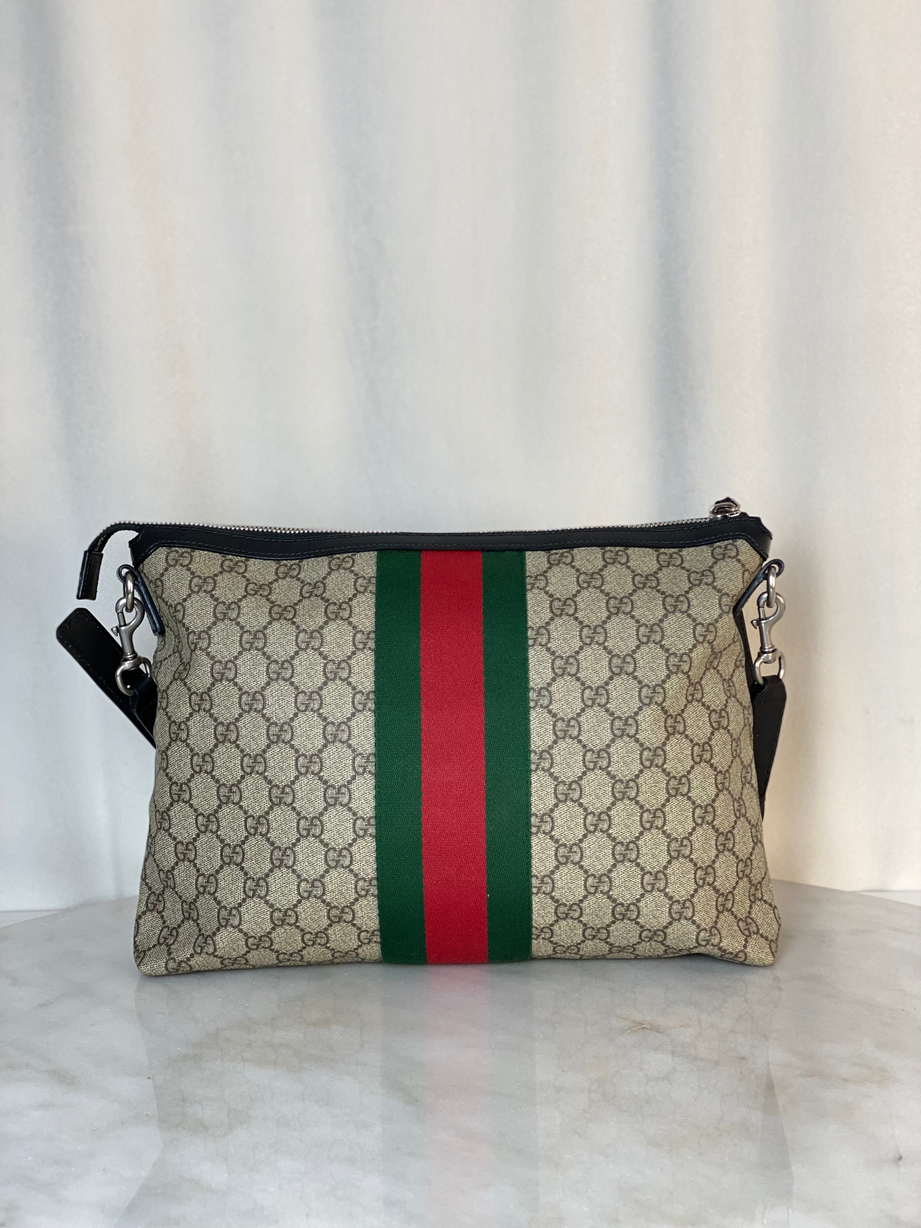 Gucci Ebony GG Supreme Monogram Messenger Bag