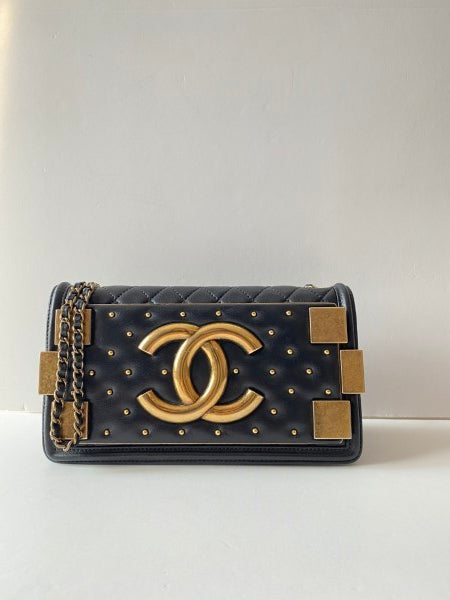 Chanel Black Quilted Horizontal Boy Brick Studded Flap Bag-handbag-Chanel-The Closet Egypt