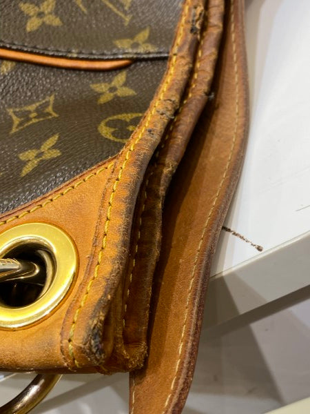 Louis Vuitton Monogram Galleria MM Bag-handbag-Louis Vuitton-The Closet Egypt