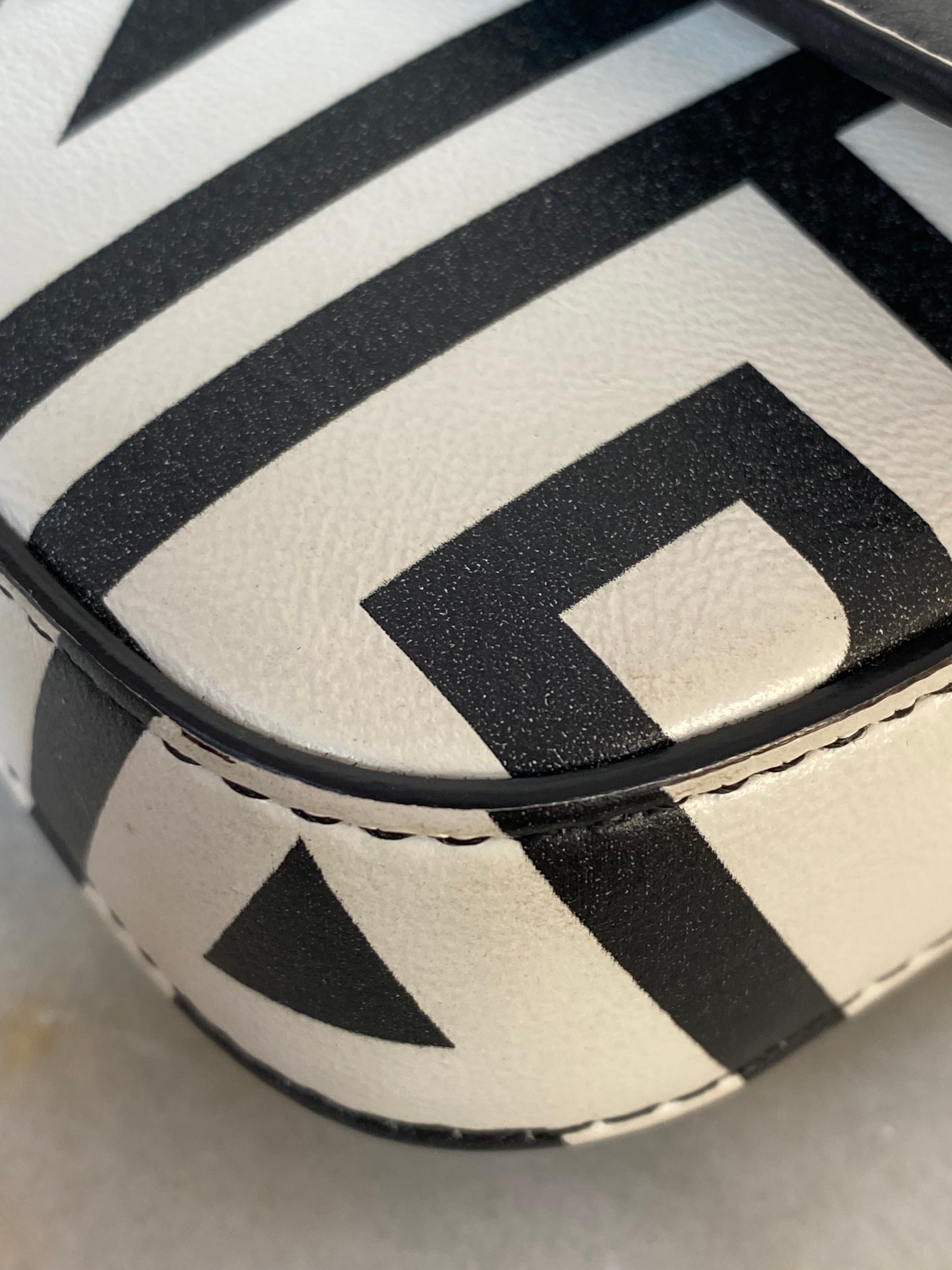 Fendi Bicolor Baguette Crossbody Bag-handbag-Fendi-The Closet Egypt