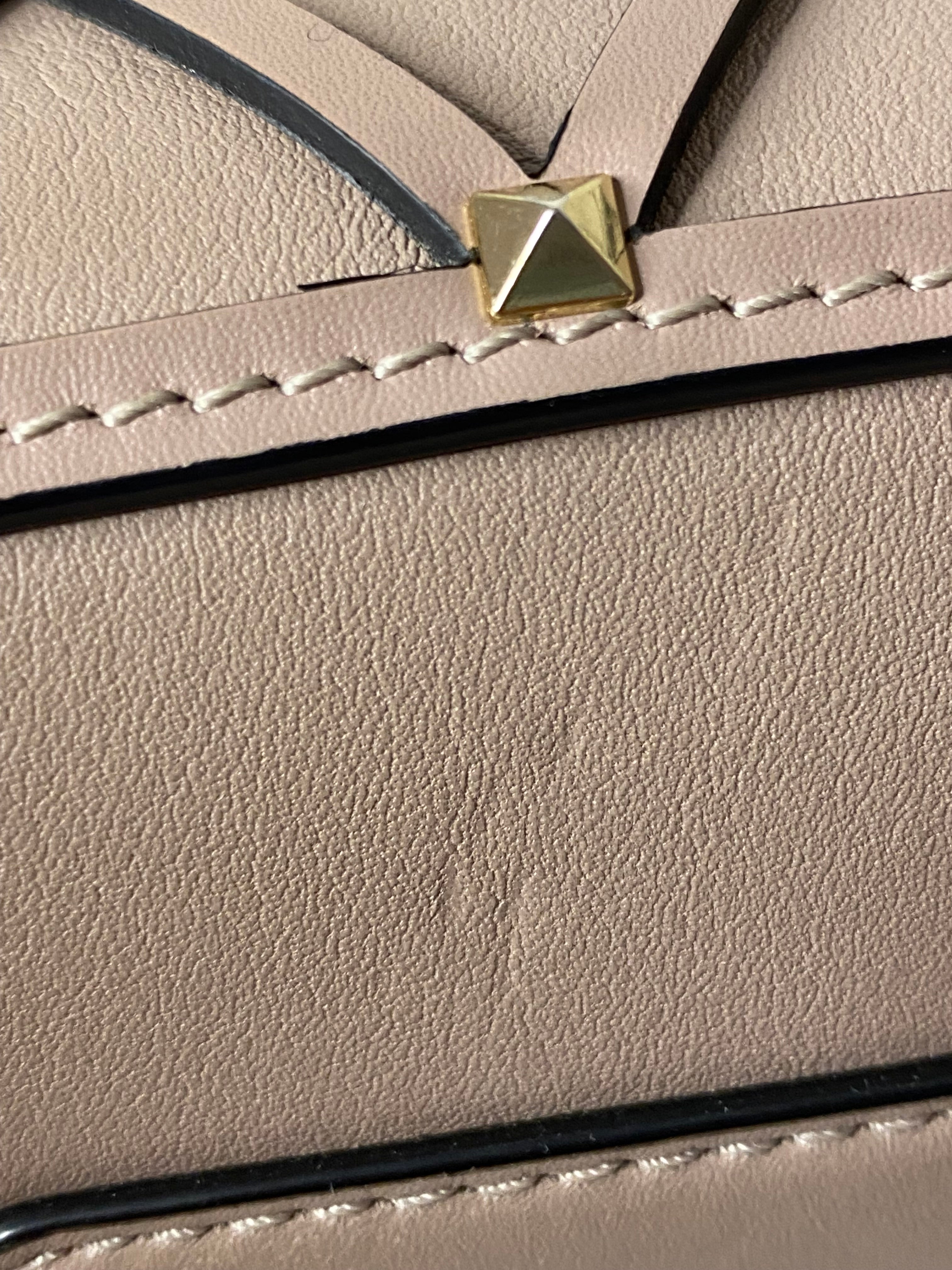 Valentino Nude Rockstud Bag W/ Chain-handbag-Valentino-The Closet Egypt