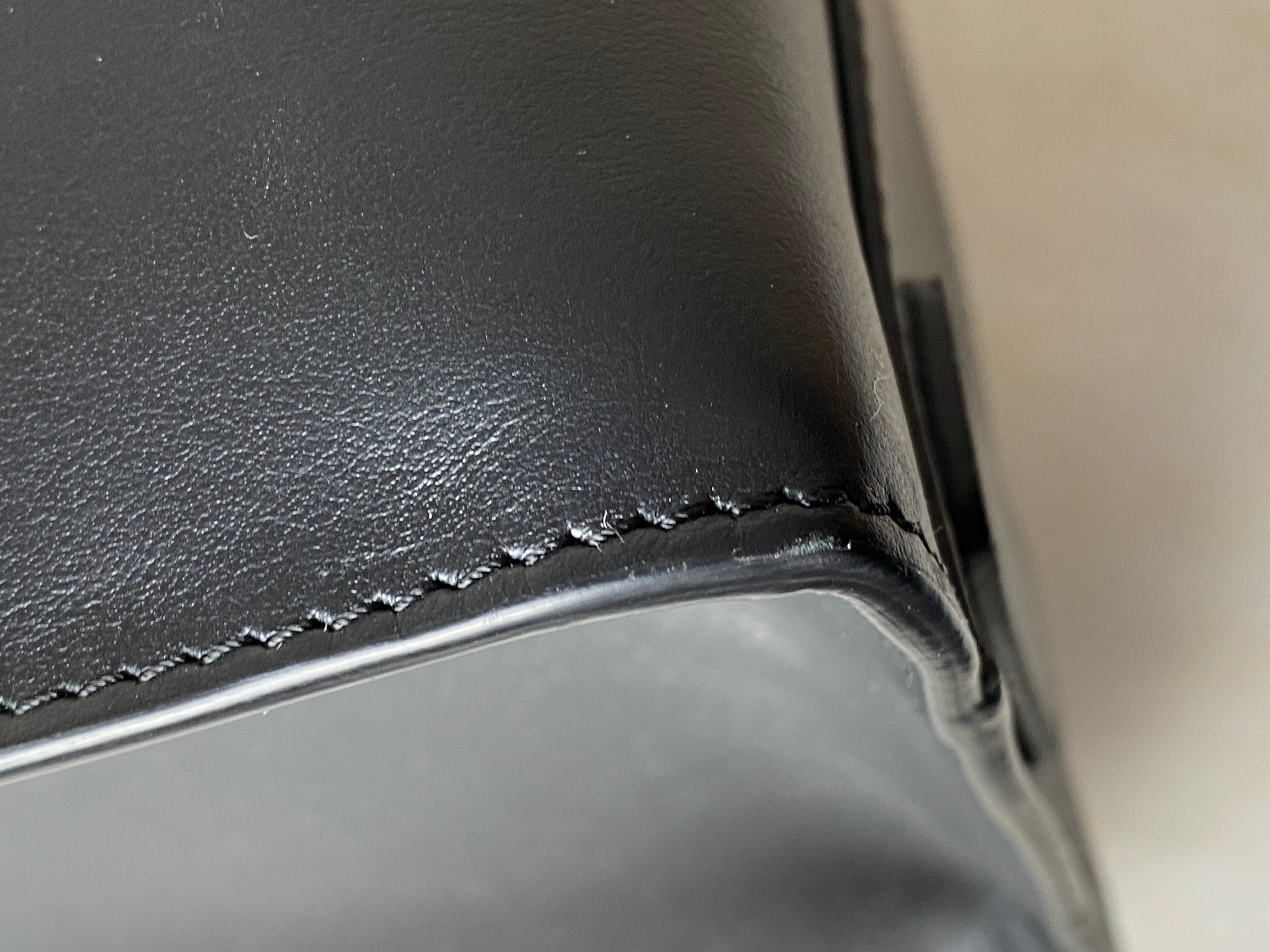 Dolce & Gabbana Black Daily Tote Bag-handbag-Dolce & Gabbana-The Closet Egypt