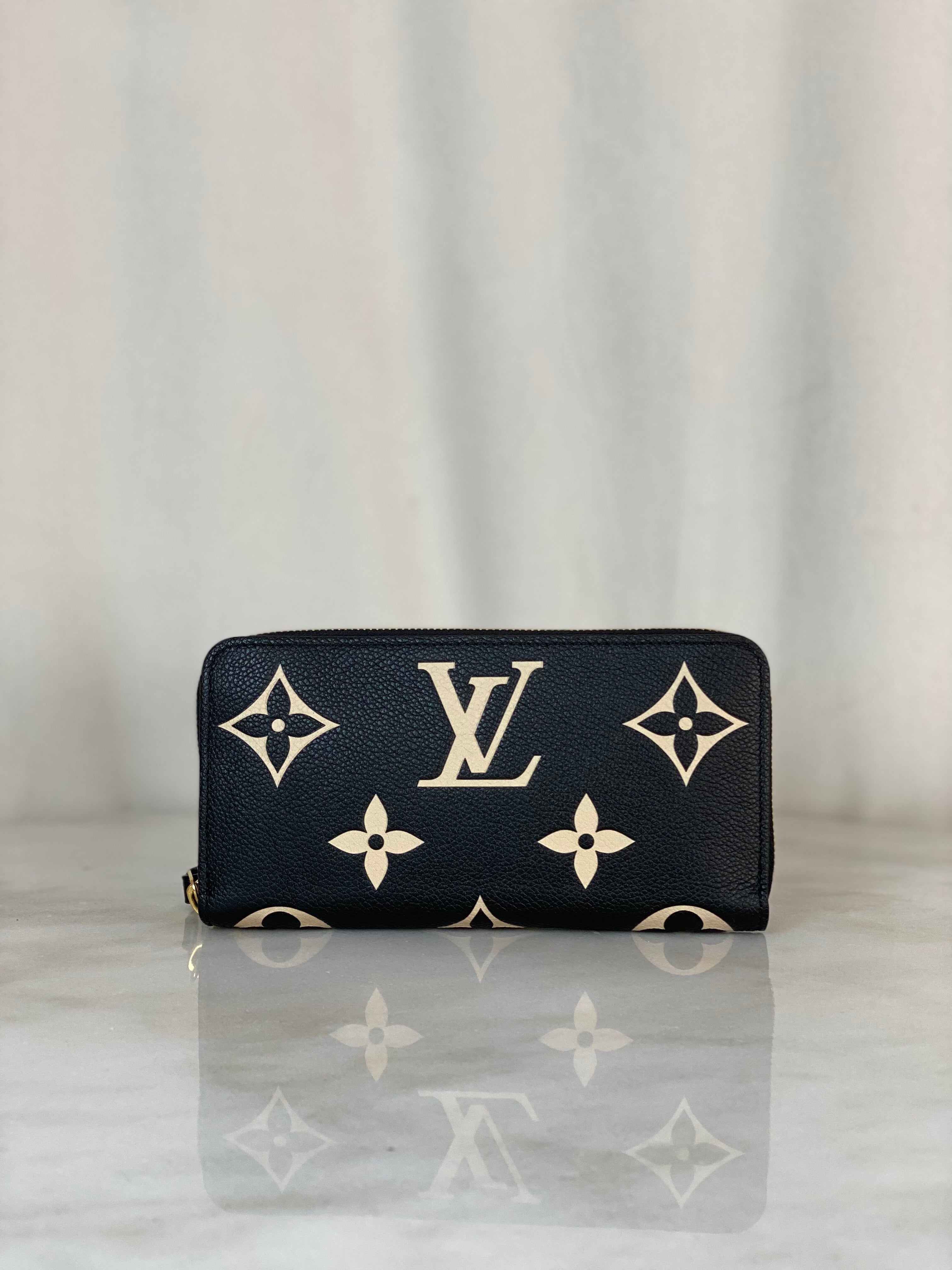 Louis Vuitton Bicolor Monogram Zip Wallet-wallet-Louis Vuitton-The Closet Egypt