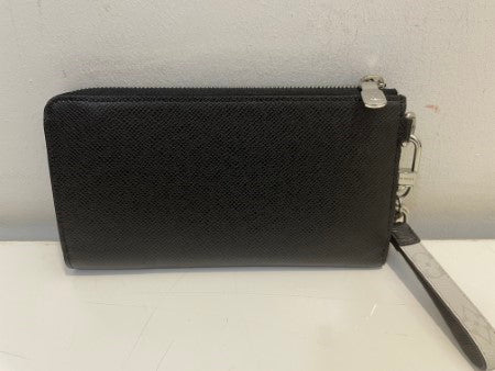 Louis Vuitton Black Zippy Dragonne Wallet-wallet-Louis Vuitton-The Closet Egypt