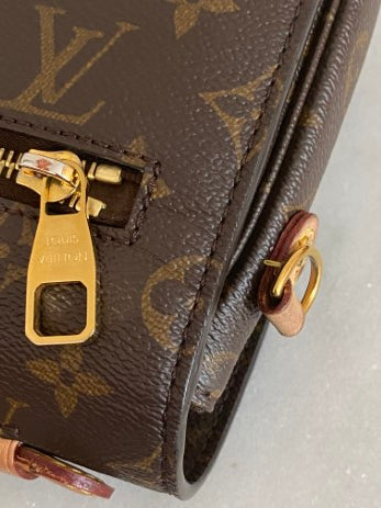 Louis Vuitton Monogram Pochette Metis-Pochette-Louis Vuitton-The Closet Egypt