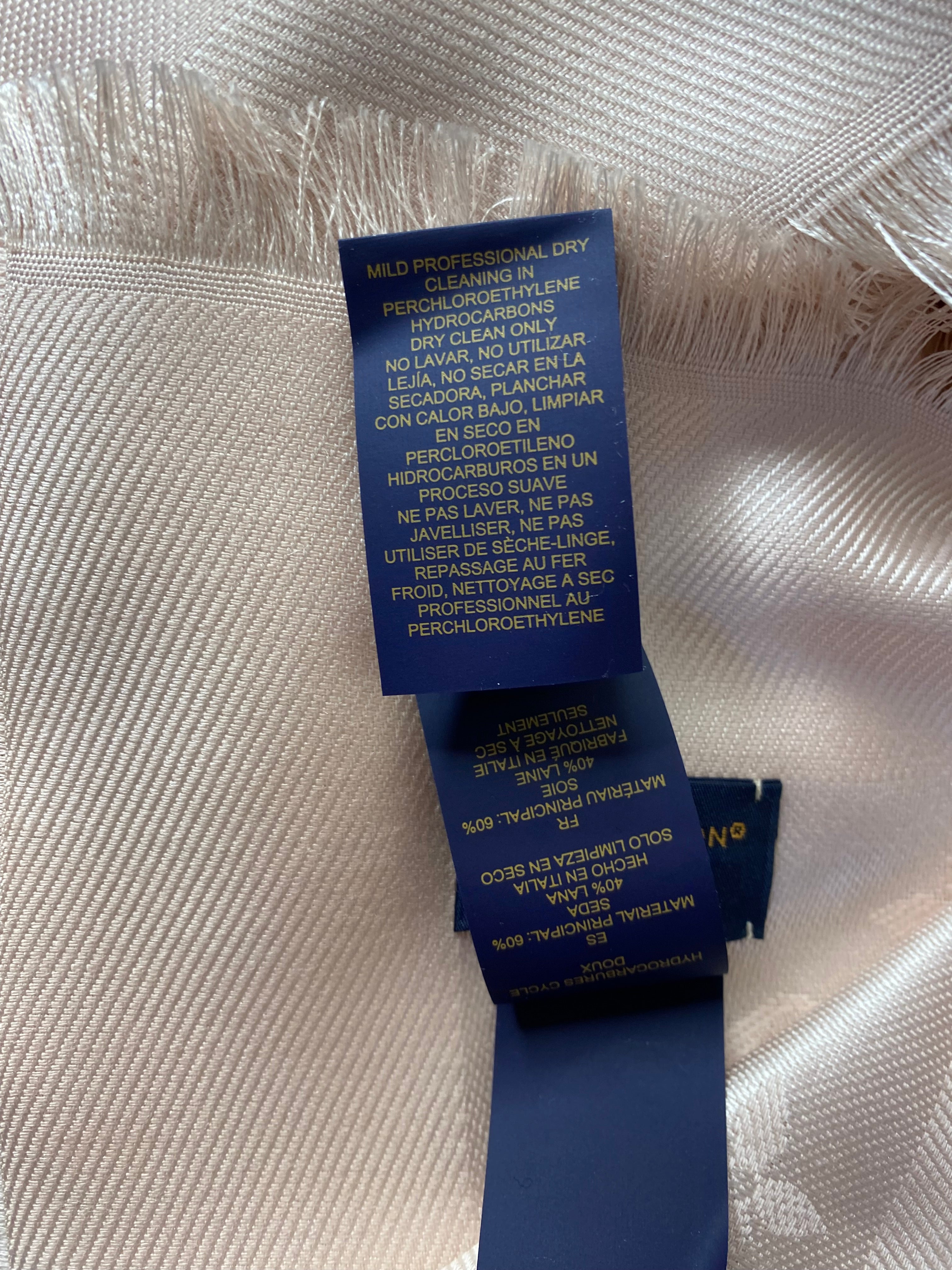 Louis Vuitton Rose Poudre Monogram Wool Scarf-Scarf-Louis Vuitton-The Closet Egypt