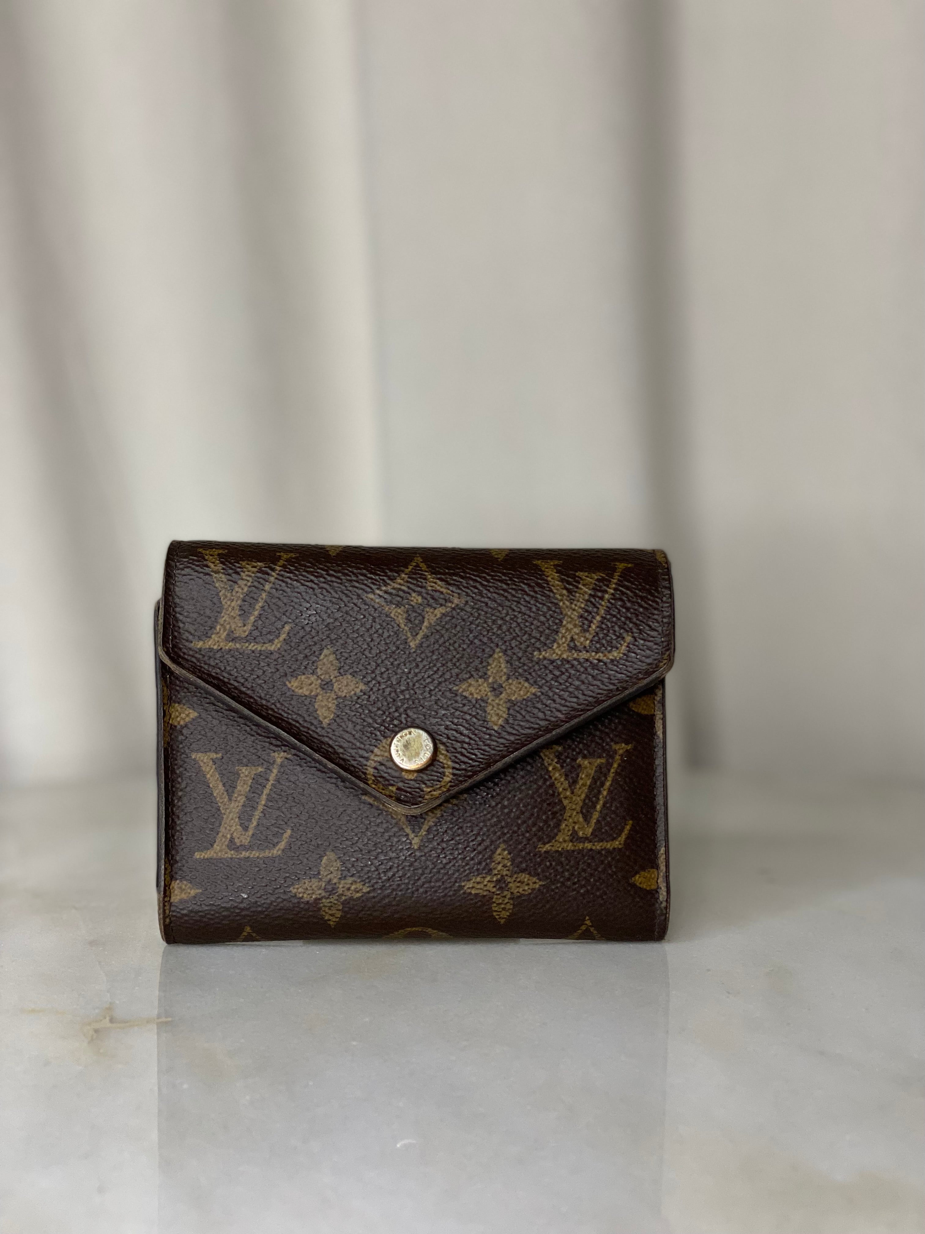 Louis Vuitton Monogram Victorine Small Wallet-wallet-Louis Vuitton-The Closet Egypt
