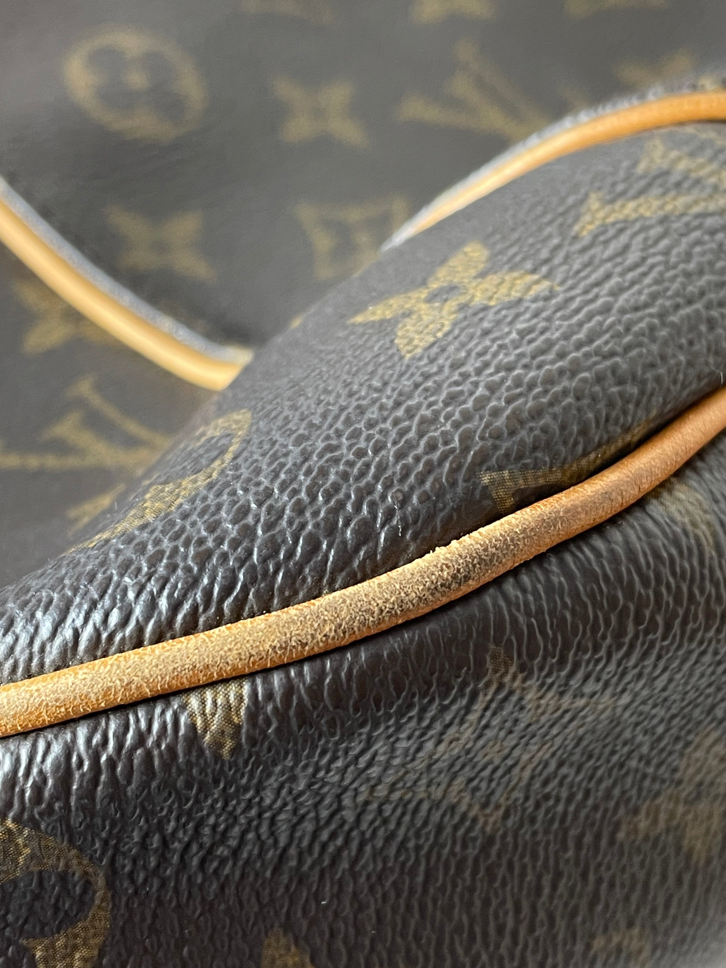 Louis Vuitton Monogram Galliera PM Shoulder Bag-handbag-Louis Vuitton-The Closet Egypt