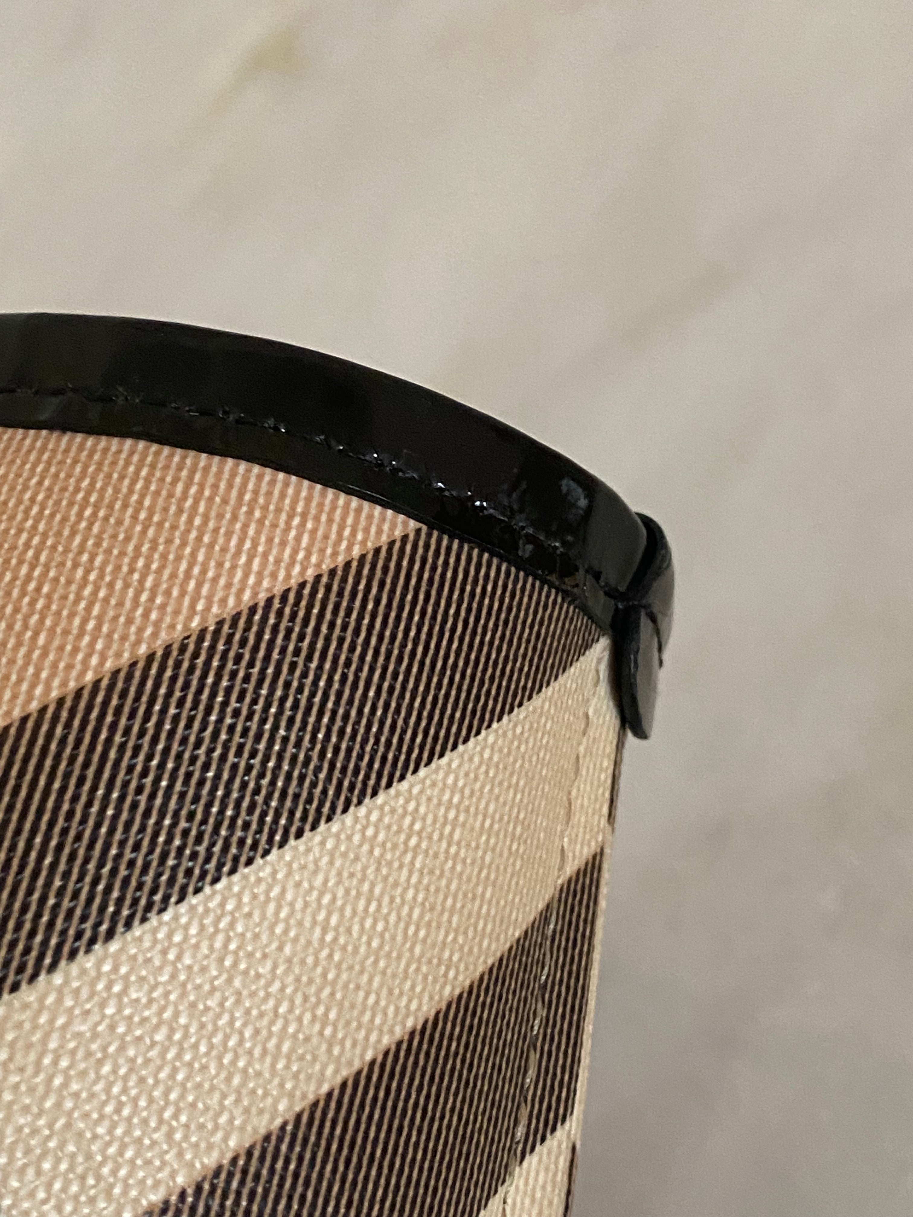 Burberry Nova Check Shoulder Bag