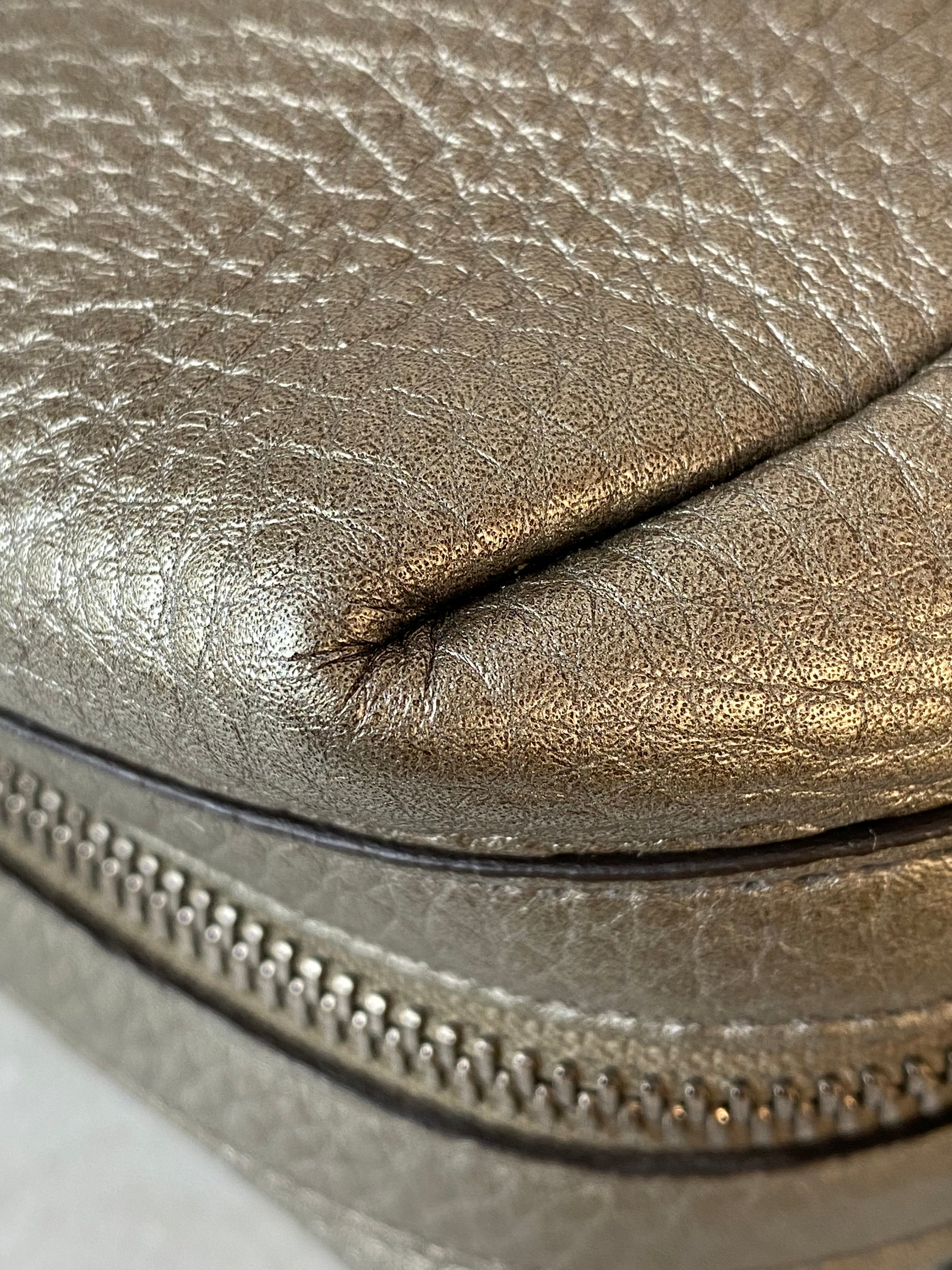 Gucci Silver Metallic Soho Makeup Case-Makeup Case-Gucci-The Closet Egypt