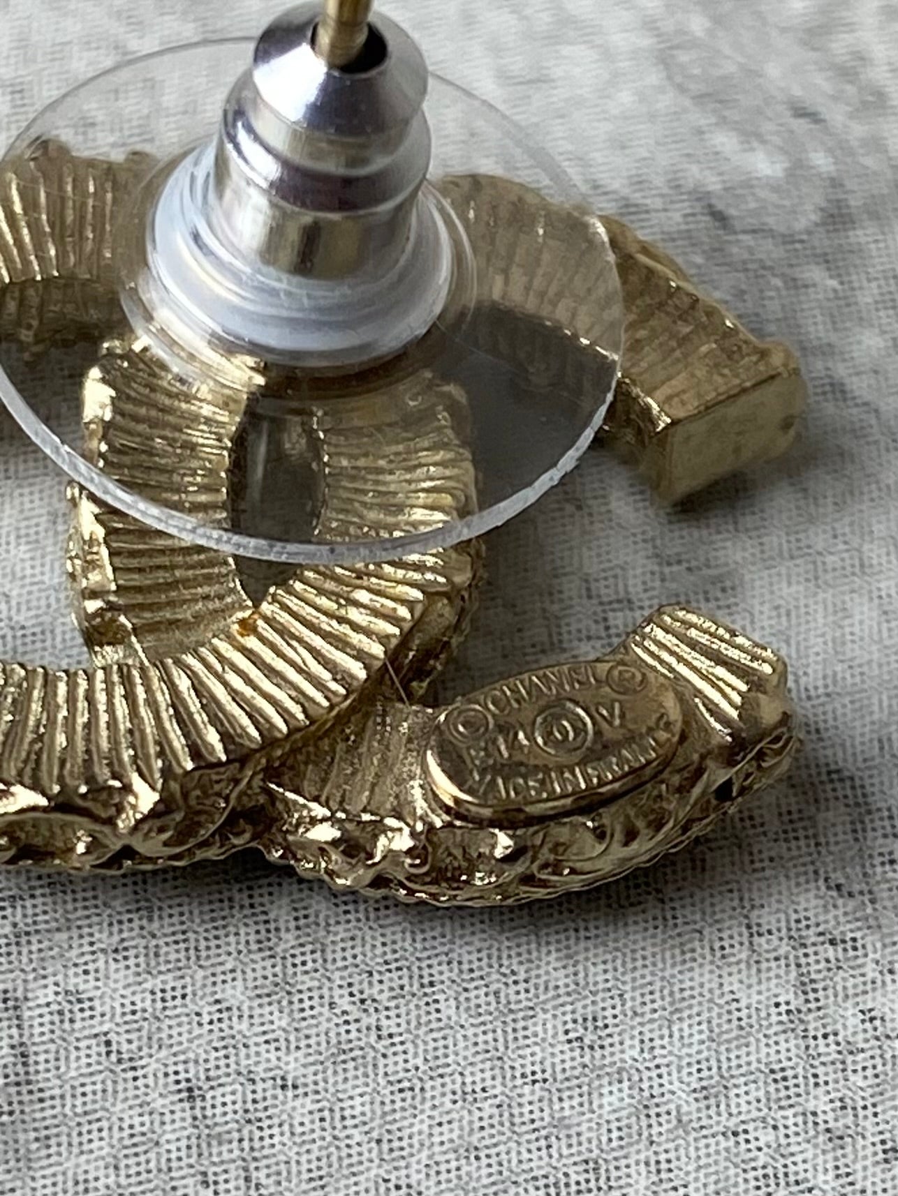 Chanel Black CC Logo Earrings-Earrings-Chanel-The Closet Egypt