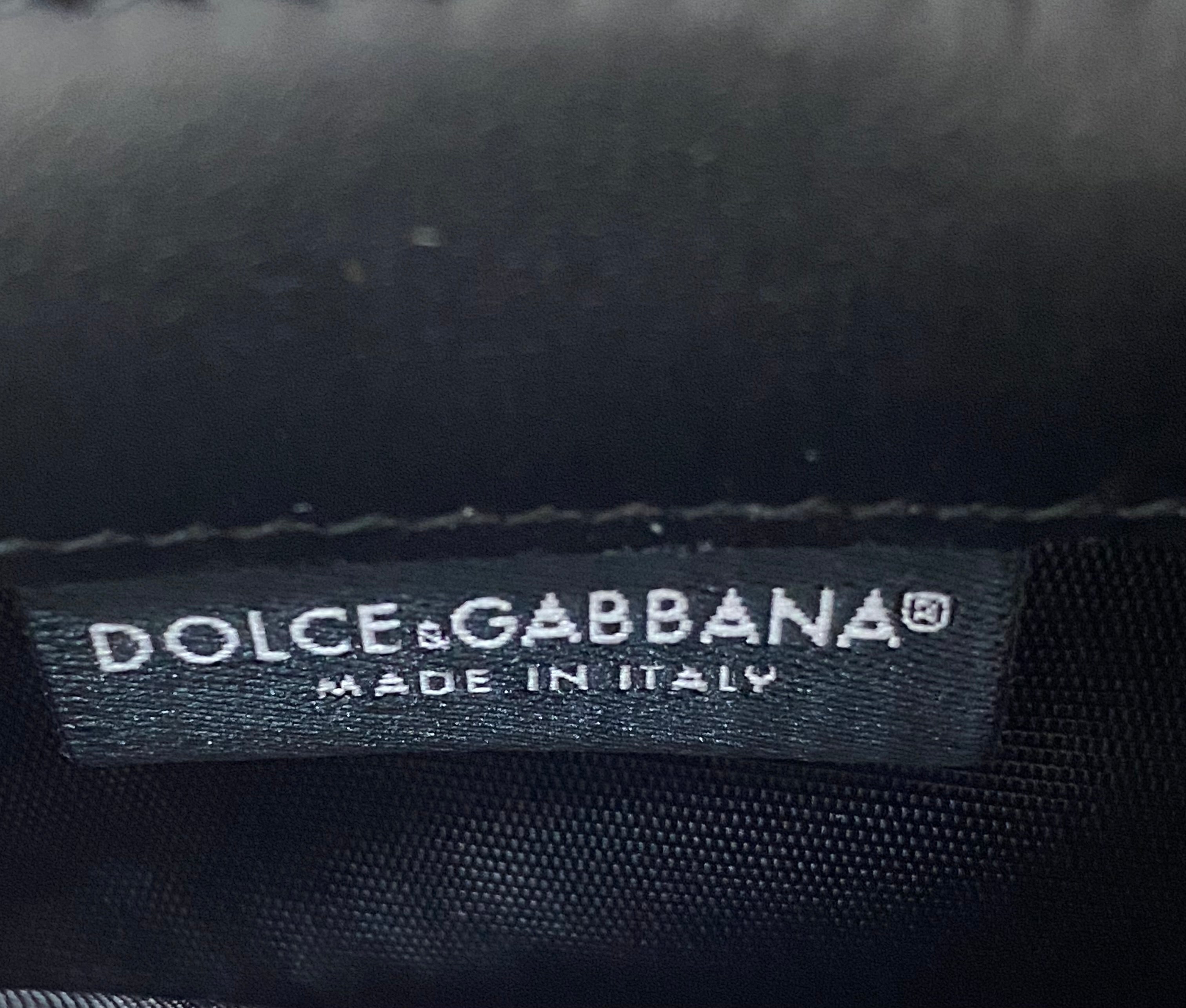 Dolce & Gabbana Black DG Small Zip Wallet-wallet-Dolce & Gabbana-The Closet Egypt