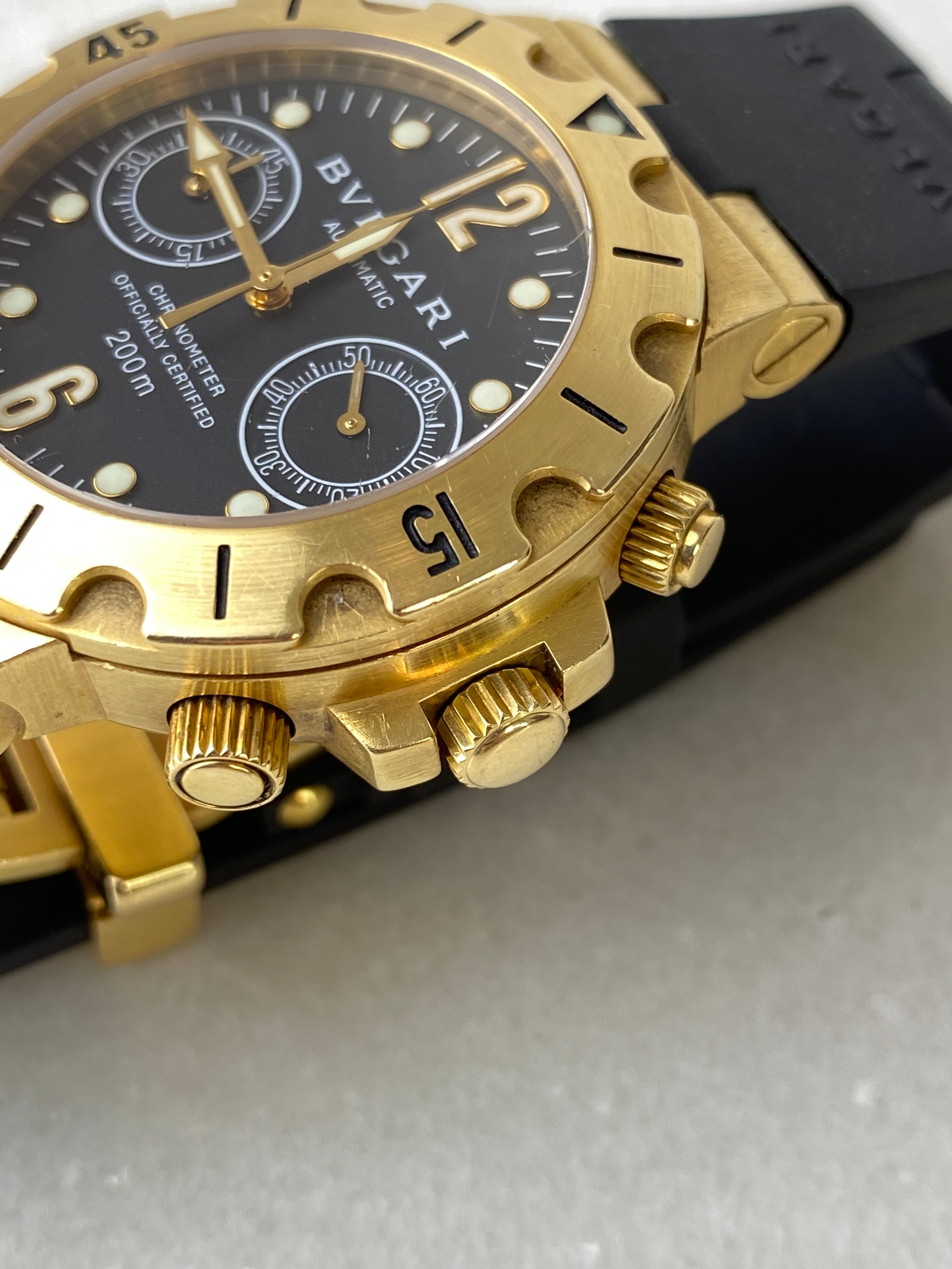 Bvlgari 18K Yellow Gold Diagono Watch-Watch-Bvlgari-The Closet Egypt