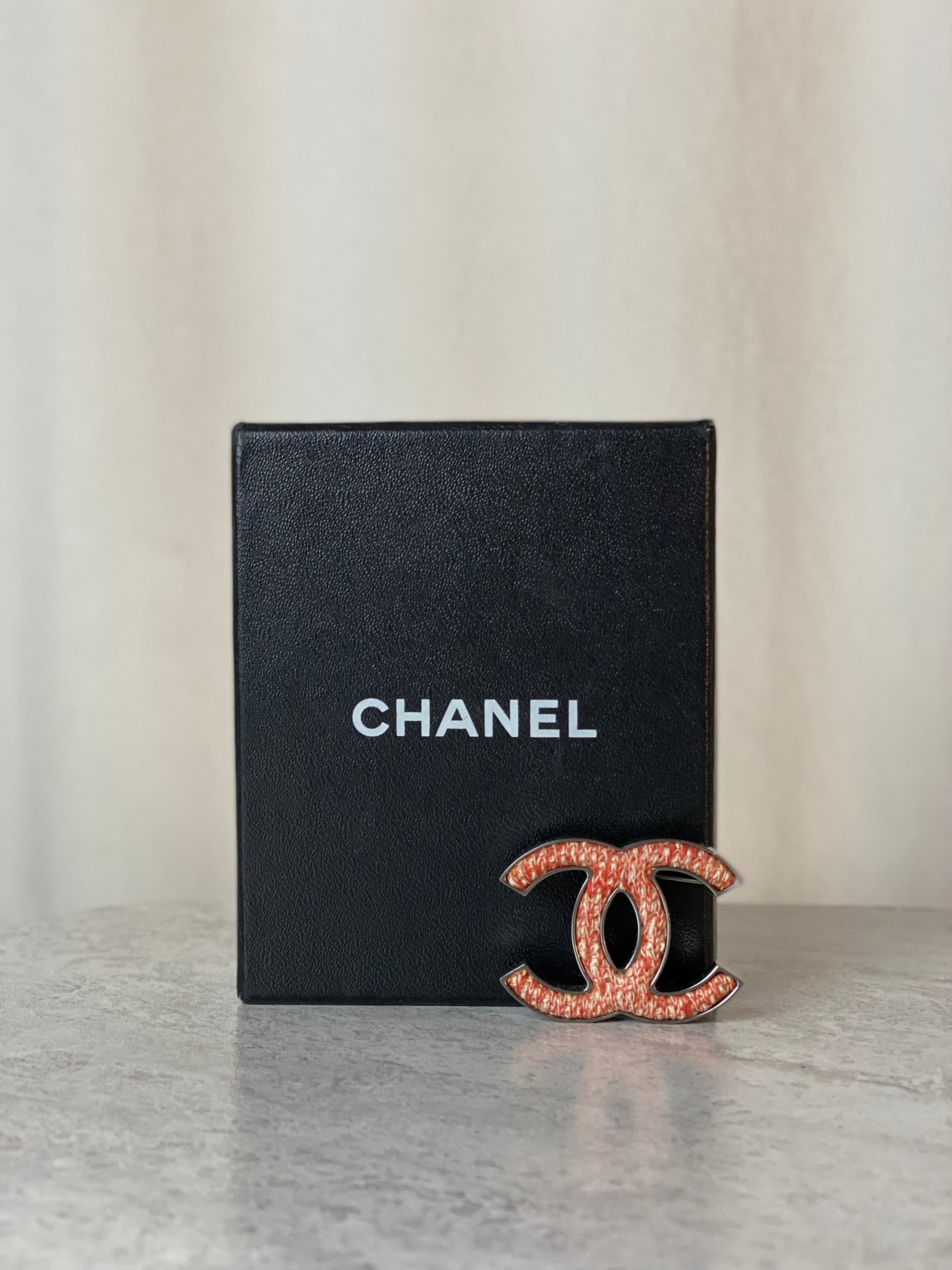 Chanel Silver Metal Brooch-Brooch-Chanel-The Closet Egypt