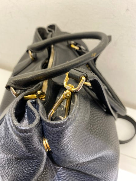 Prada Black Vitello Daino Tote Bag-handbag-Prada-The Closet Egypt