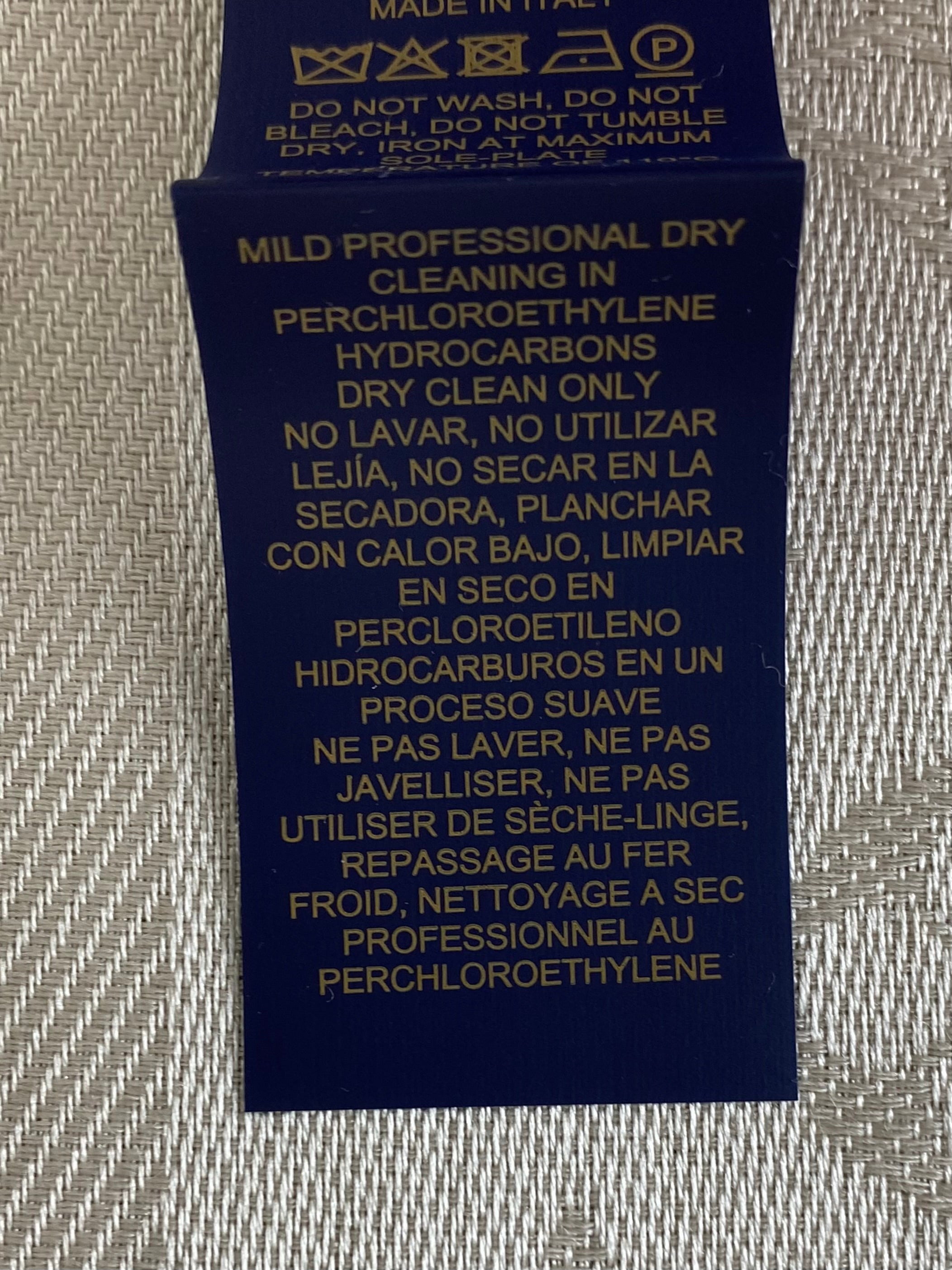 Louis Vuitton Beige Monogram Scarf-Scarf-Louis Vuitton-The Closet Egypt