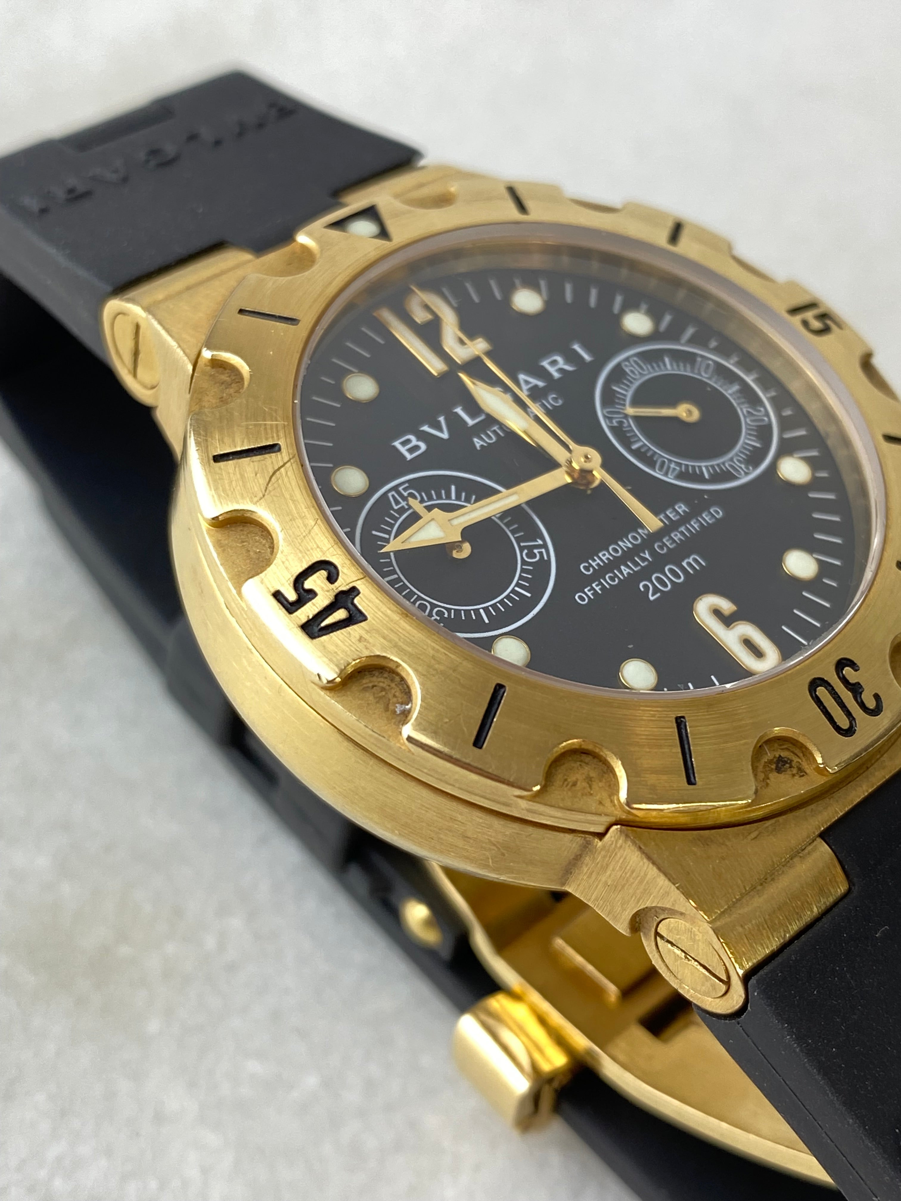 Bvlgari 18K Yellow Gold Diagono Watch-Watch-Bvlgari-The Closet Egypt