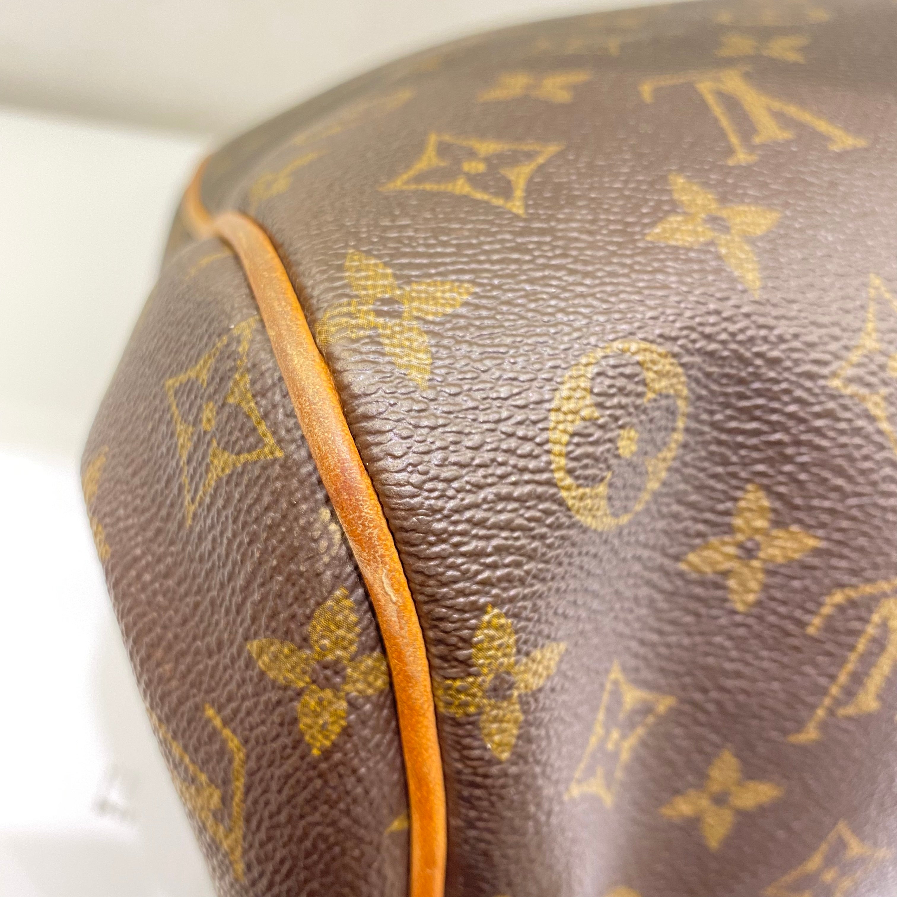 Louis Vuitton Monogram Montorgueil Tote Bag-handbag-Louis Vuitton-The Closet Egypt