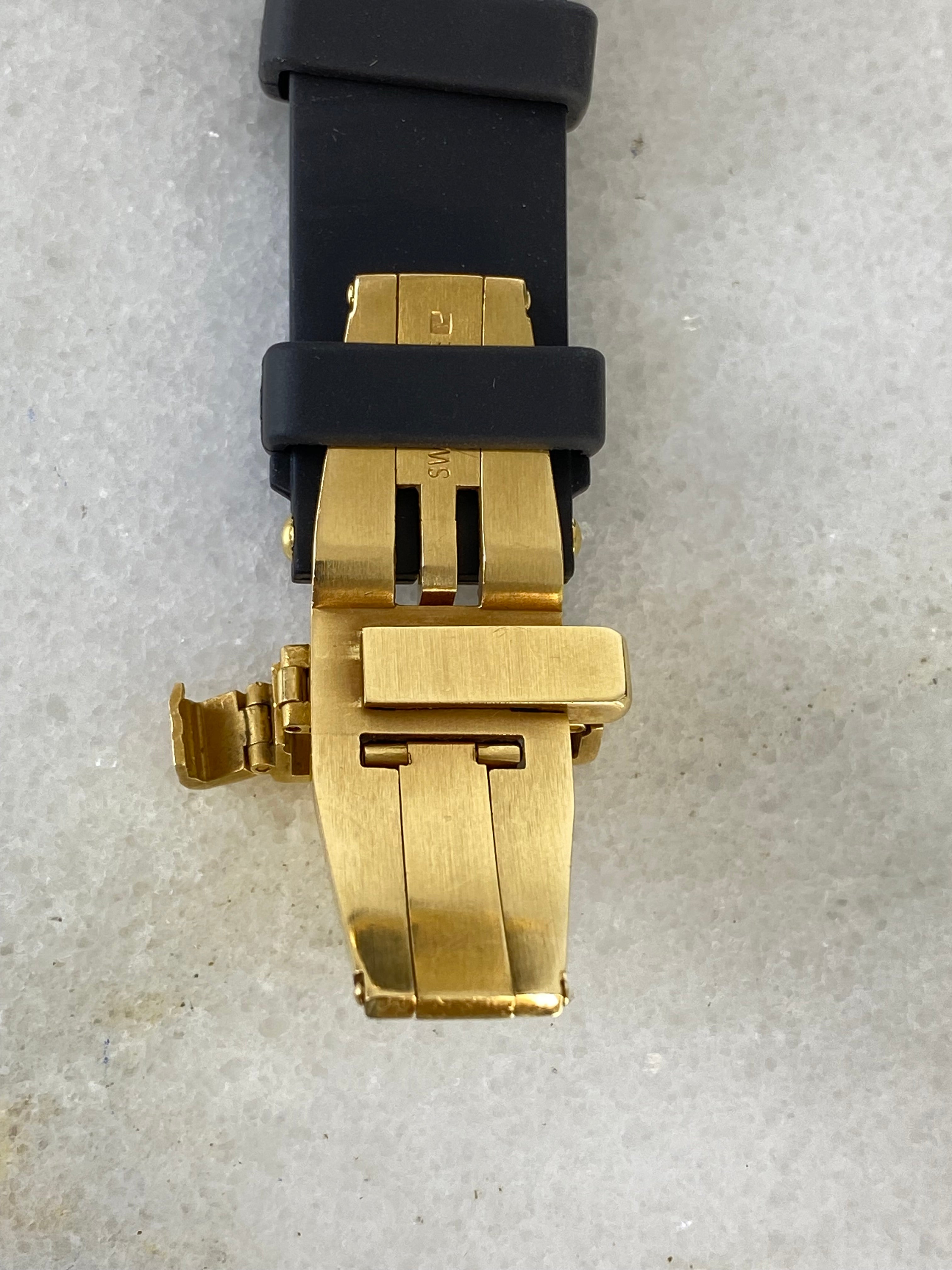 Bvlgari 18K Yellow Gold Diagono Watch-Watch-Bvlgari-The Closet Egypt