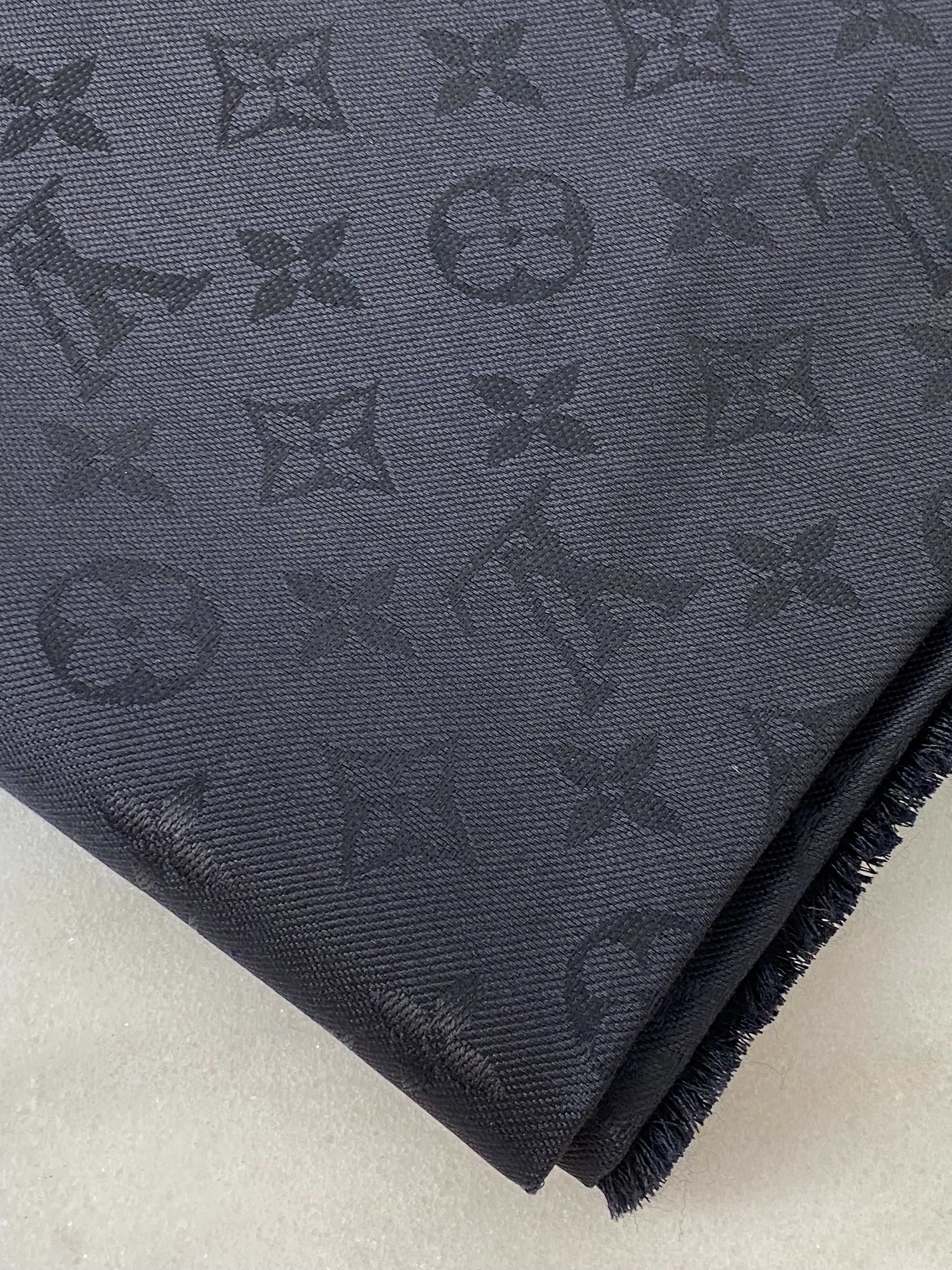 Louis Vuitton Black Monogram Wool Scarf-Scarf-Louis Vuitton-The Closet Egypt