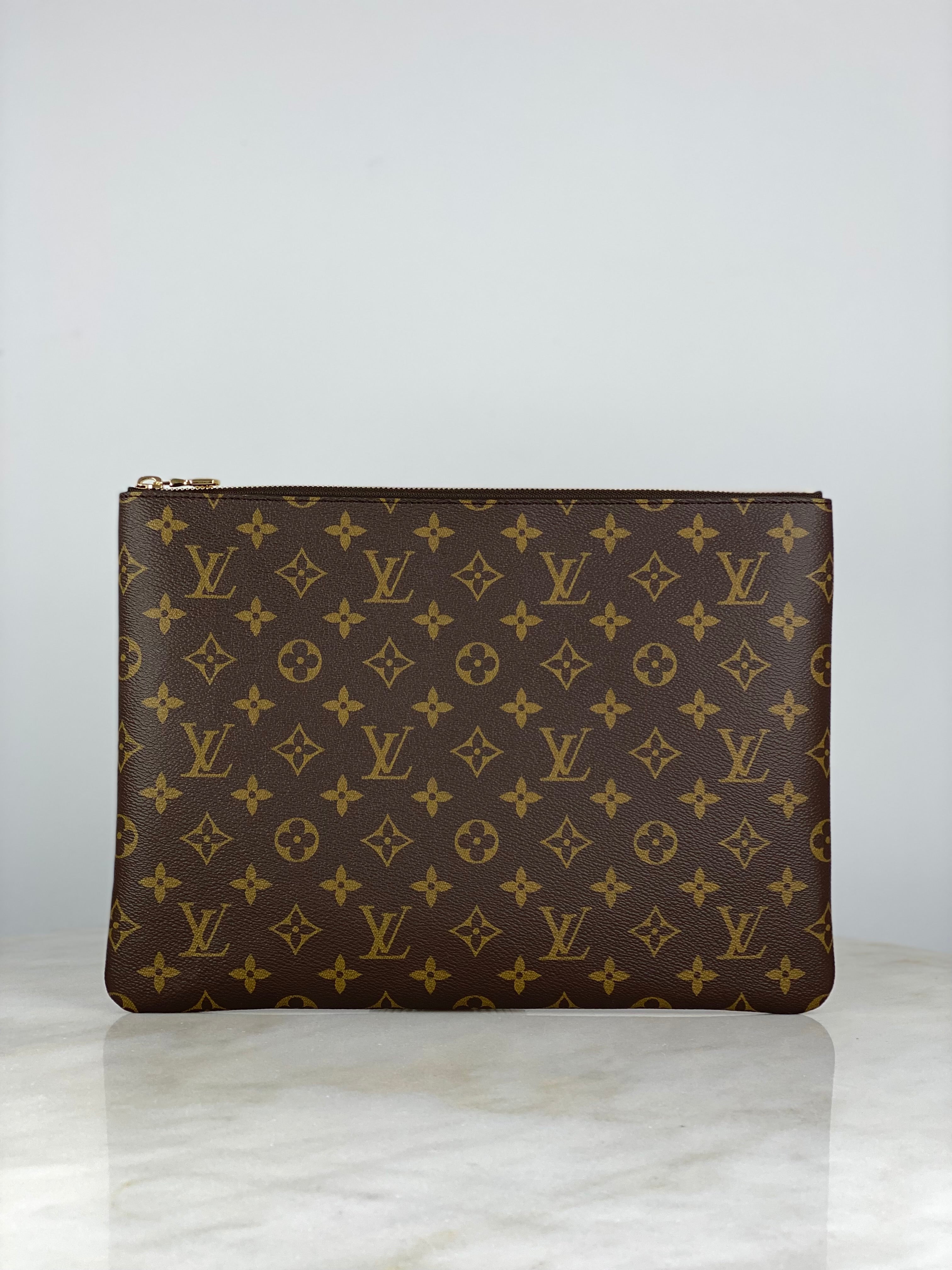 Louis Vuitton Monogram L Key Pouch-handbag-Louis Vuitton-The Closet Egypt