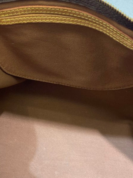 Louis Vuitton Monogram Speedy 40 Bag-handbag-Louis Vuitton-The Closet Egypt