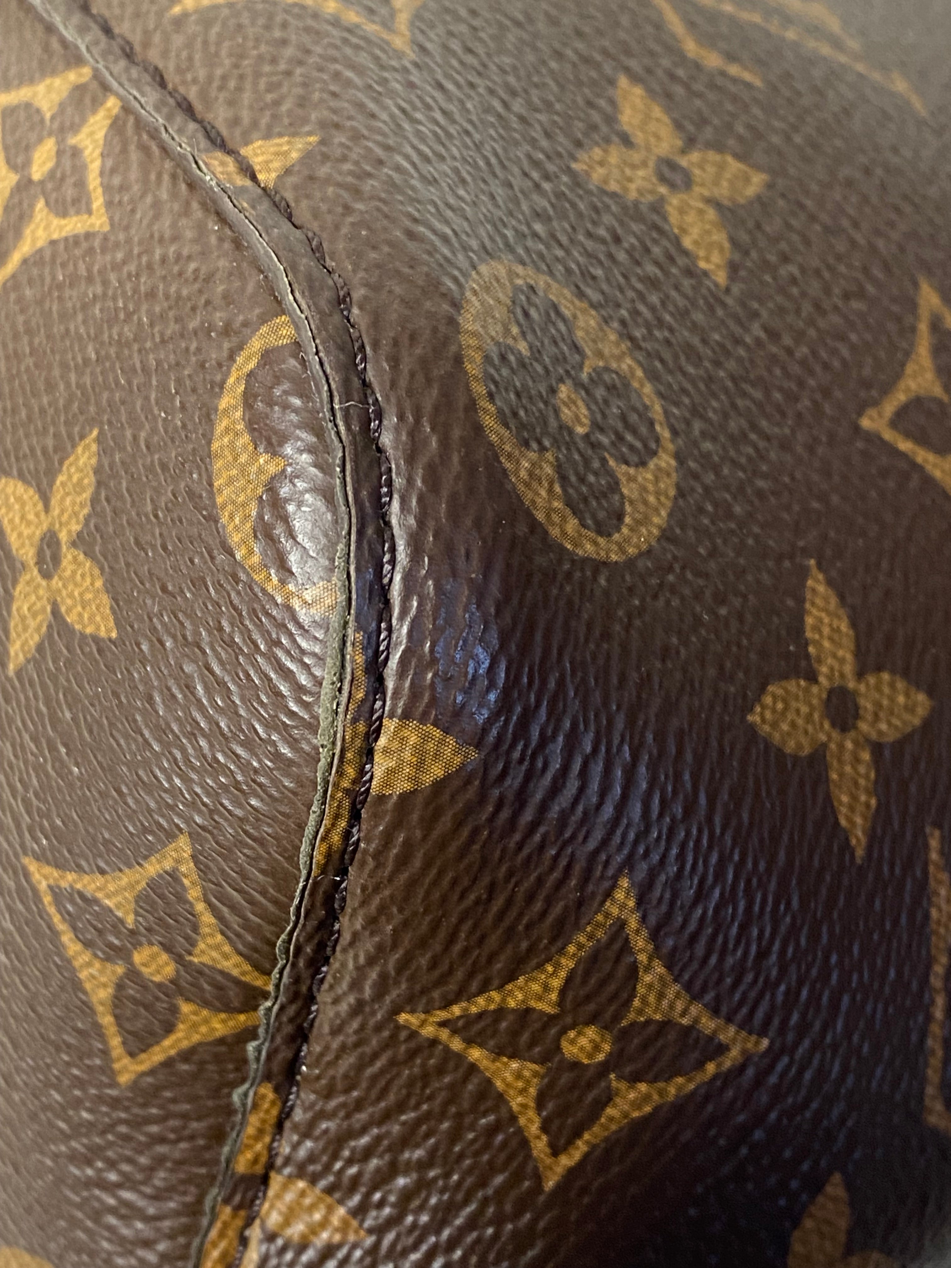 Louis Vuitton Monogram Rose Neonoe MM Bucket Bag-handbag-Louis Vuitton-The Closet Egypt