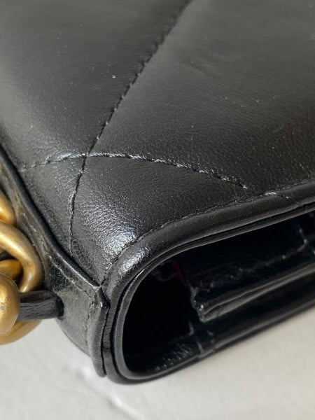 Chanel Black 19 Wallet on Chain
