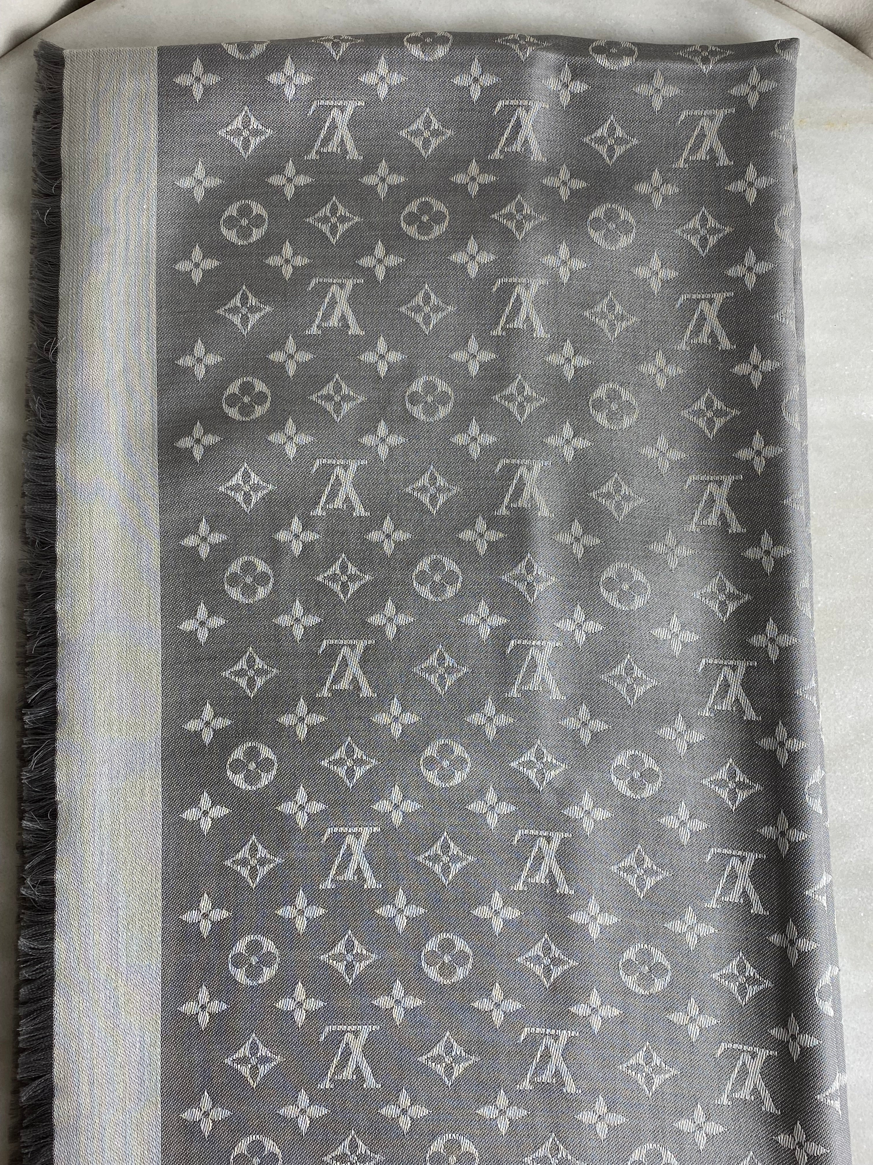 Louis Vuitton Light Grey Monogram Scarf-Scarf-Louis Vuitton-The Closet Egypt