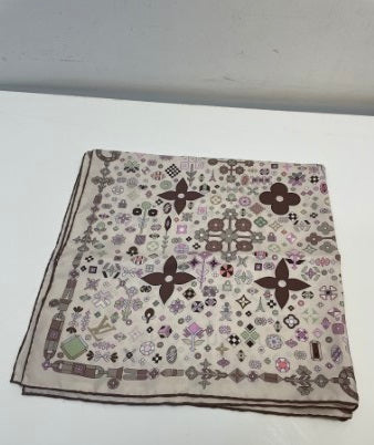Louis Vuitton Bicolor Square Scarf-Scarf-Louis Vuitton-The Closet Egypt