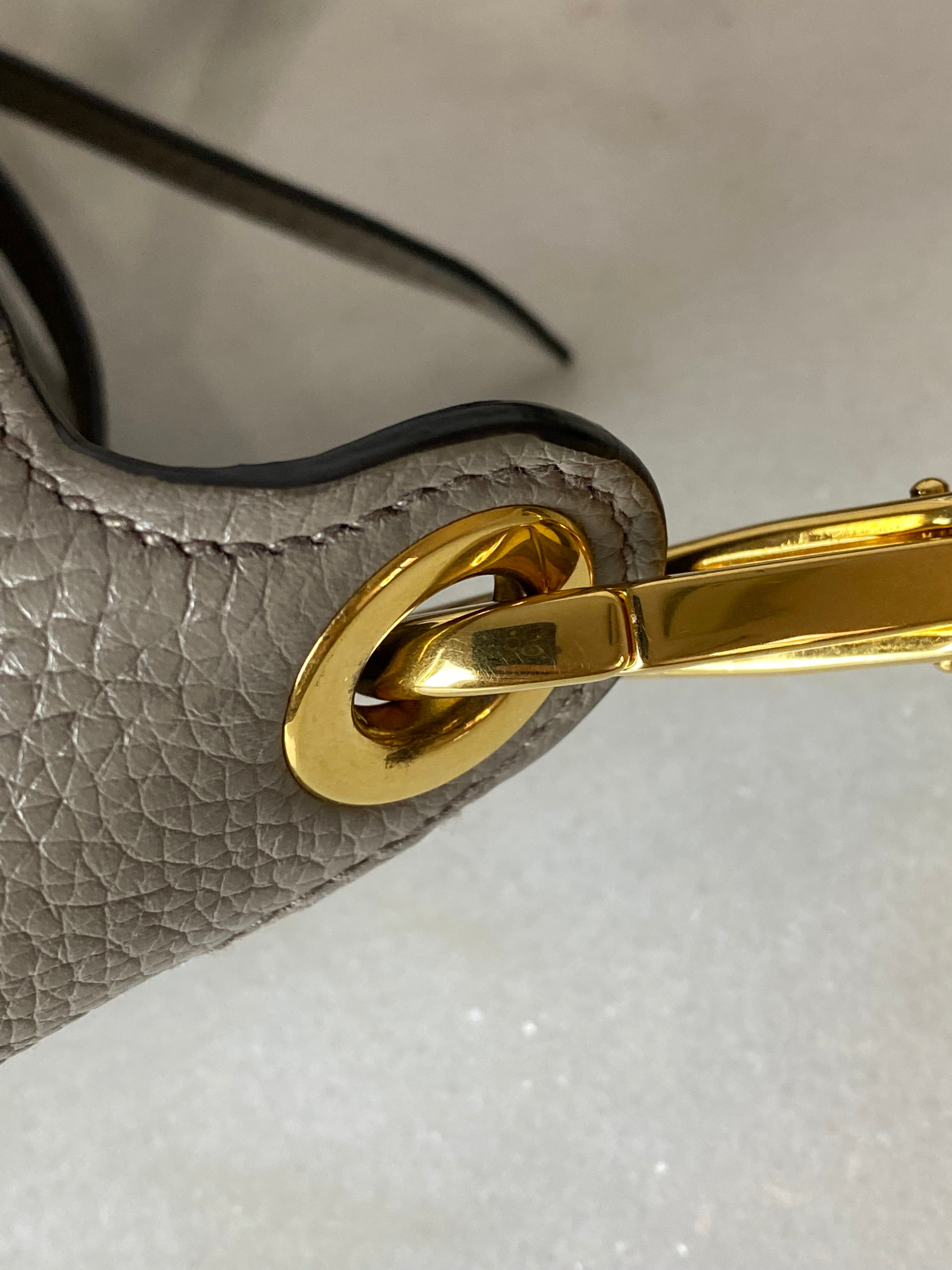 Prada Grey Vitello Daino Euro Leder Schultertasche Crossbody Bag-handbag-Prada-The Closet Egypt