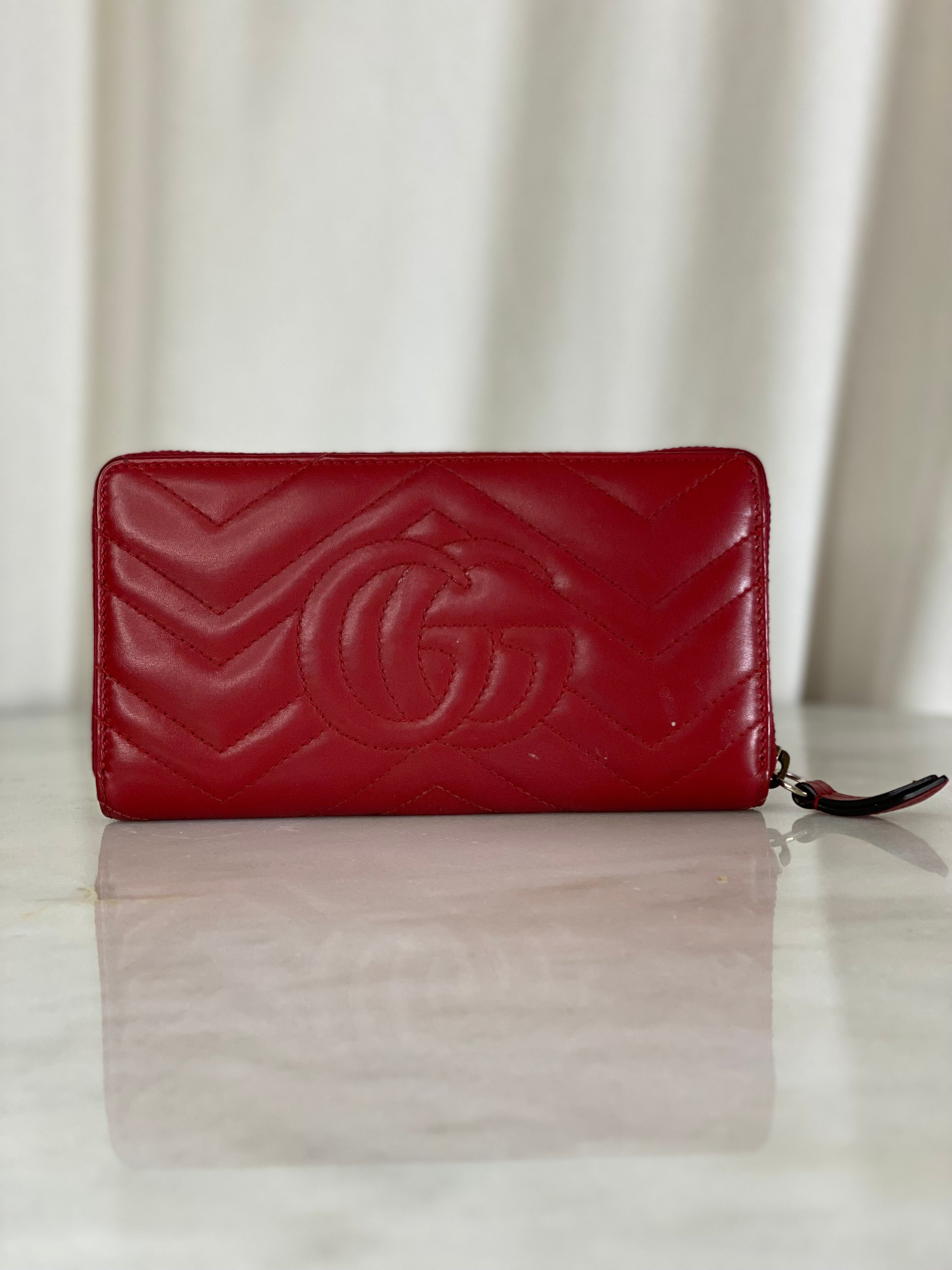 Gucci Red GG Matelasse Marmont Round Zip Wallet-wallet-Gucci-The Closet Egypt