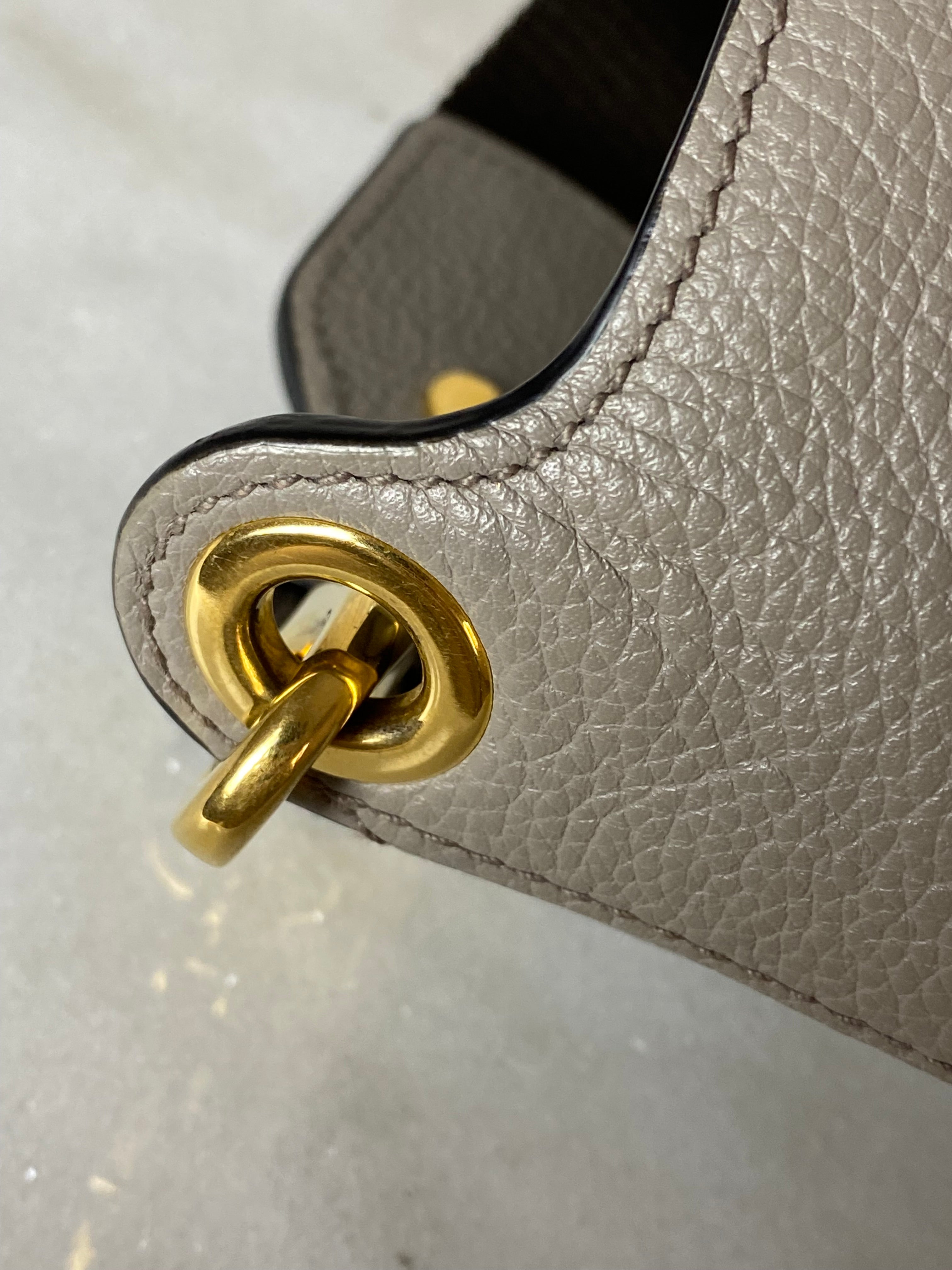 Prada Grey Vitello Daino Euro Leder Schultertasche Crossbody Bag-handbag-Prada-The Closet Egypt