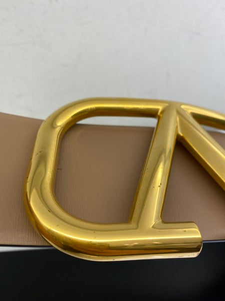 Valentino Bicolor Reversible Vlogo Signature Belt 32-Belt-Valentino-The Closet Egypt
