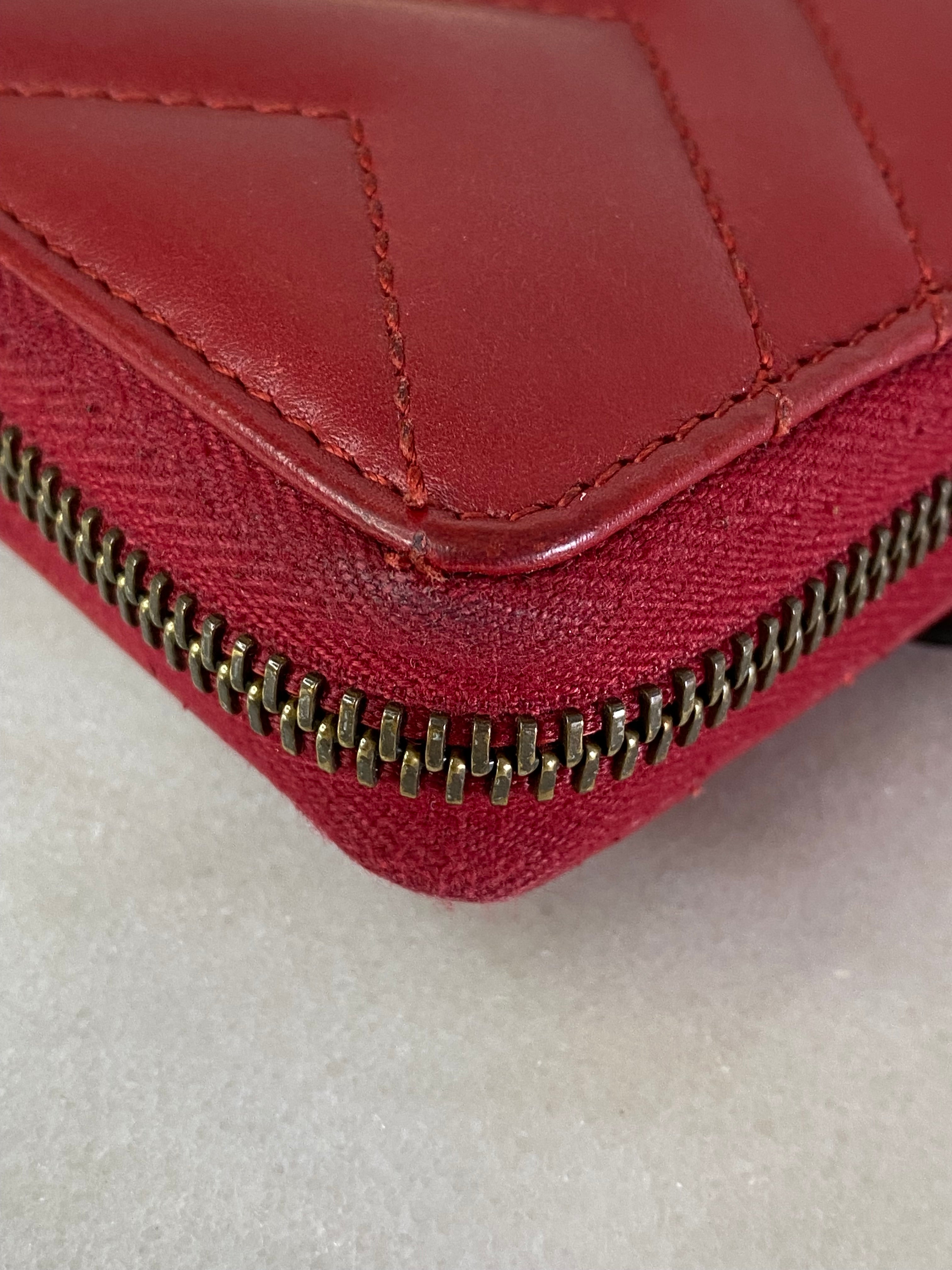 Gucci Red GG Matelasse Marmont Round Zip Wallet-wallet-Gucci-The Closet Egypt