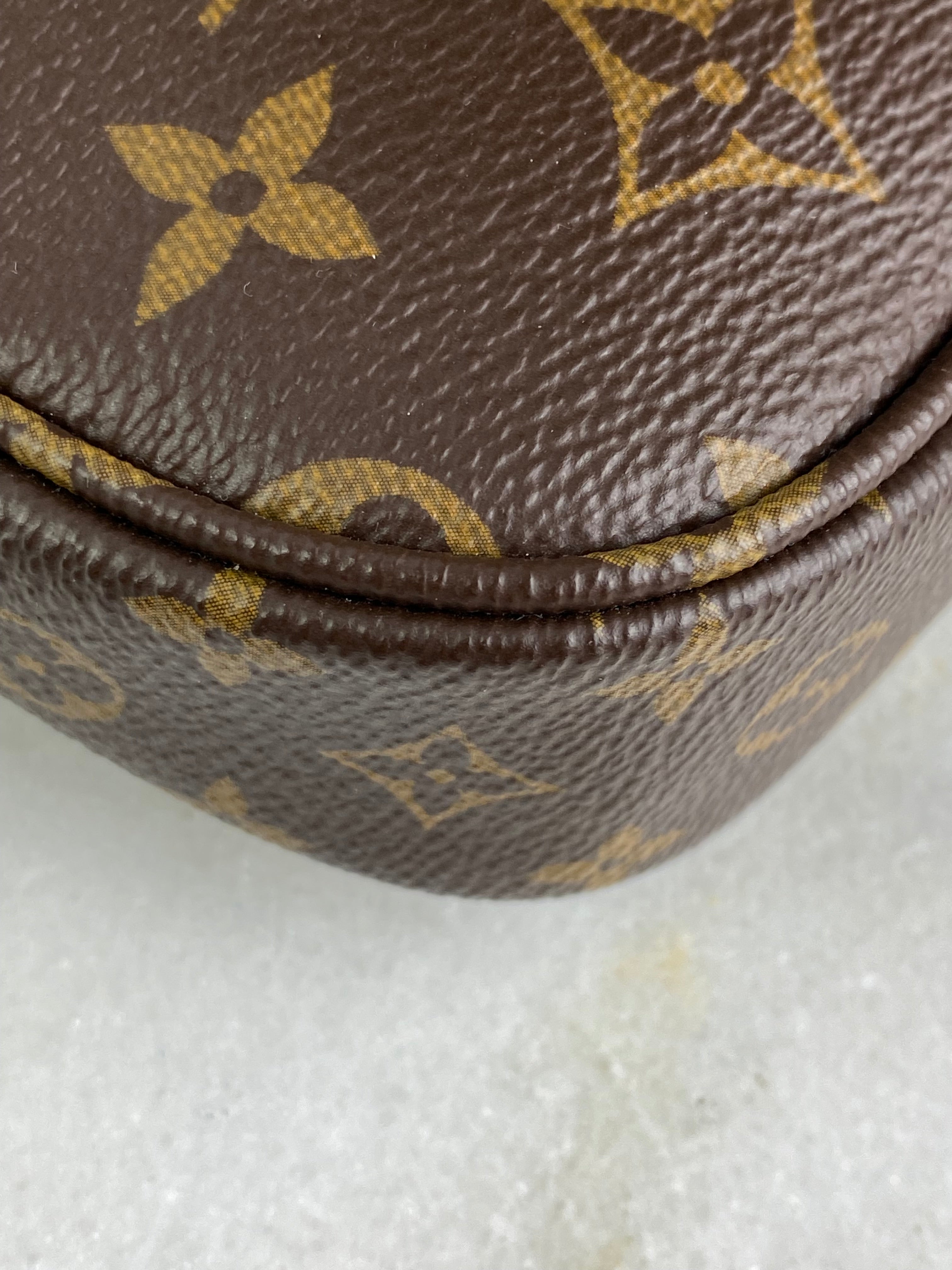Louis Vuitton Monogram Multi Pochette with Chain
