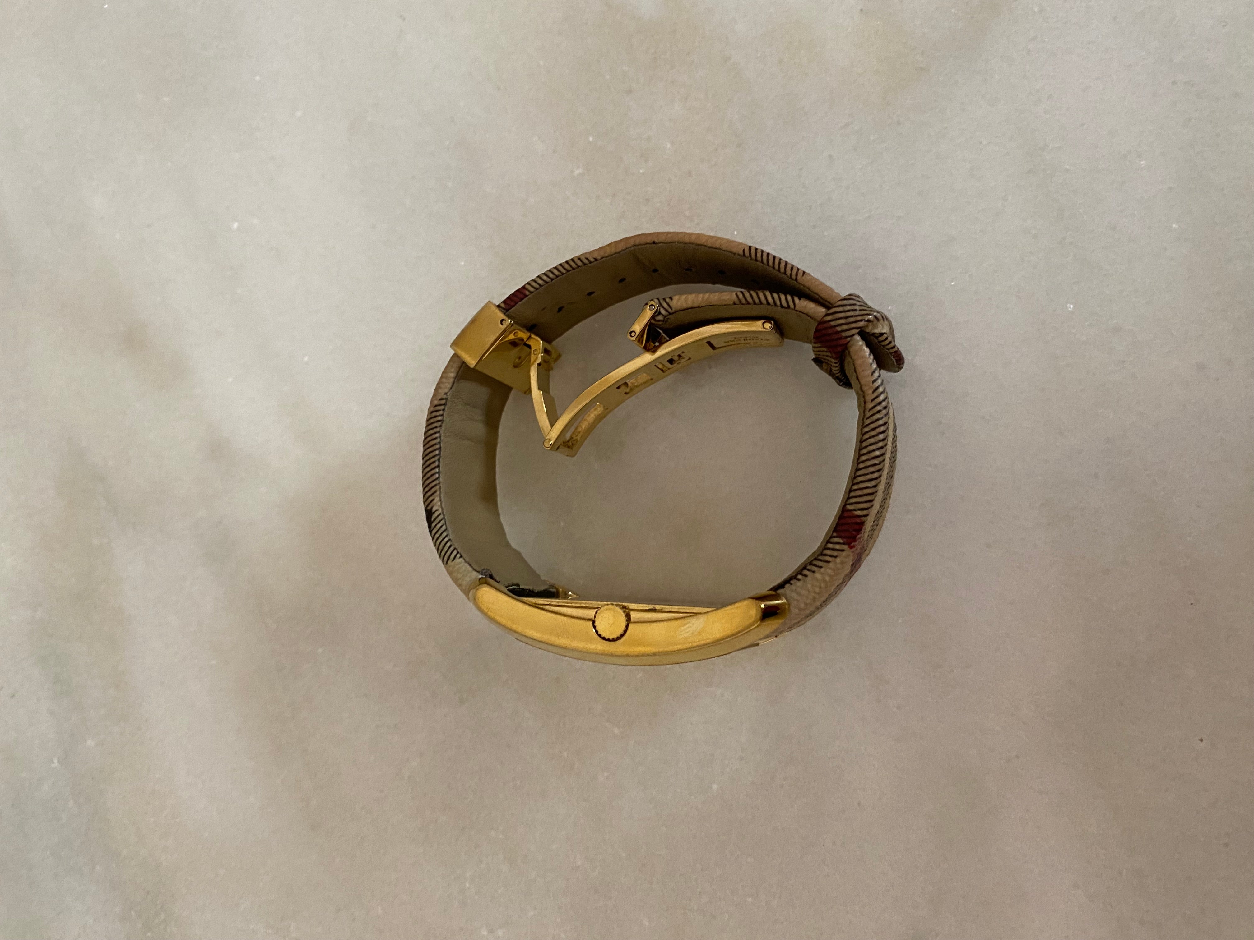 Burberry Gold House Check Watch-Watch-Burberry-The Closet Egypt
