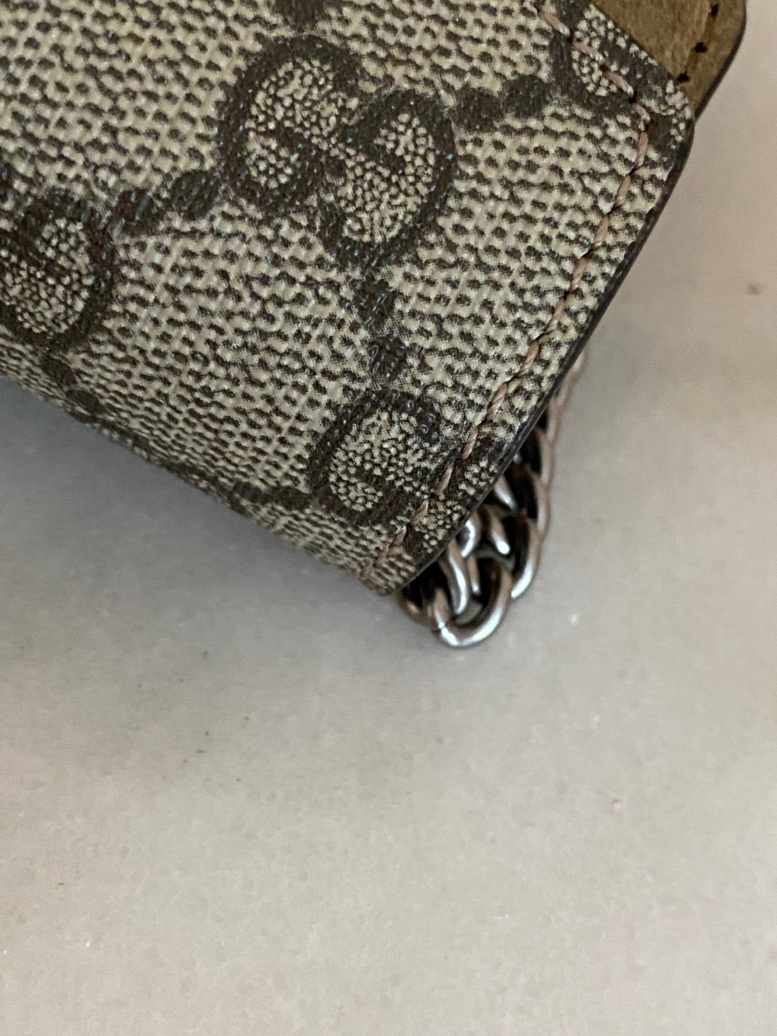 Gucci Beige Dionysus GG Supreme Super Mini Bag-handbag-Gucci-The Closet Egypt